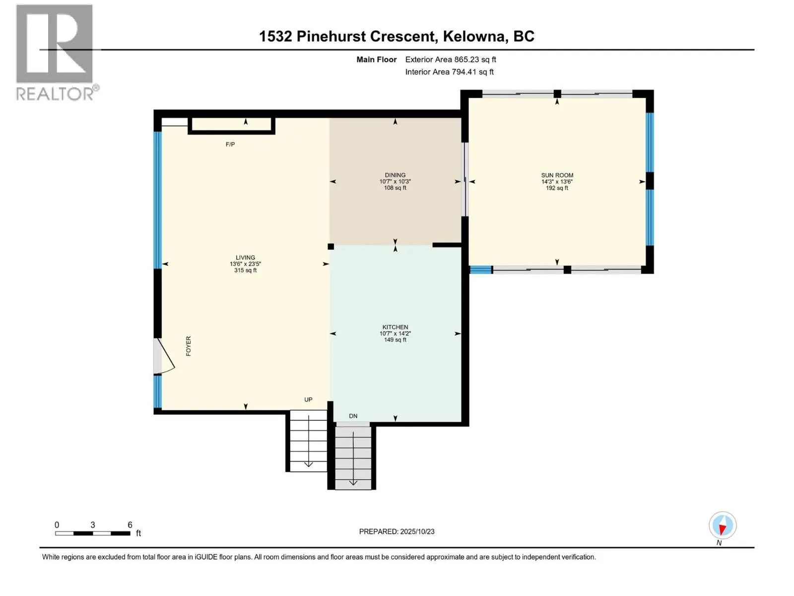 1532 Pinehurst Crescent