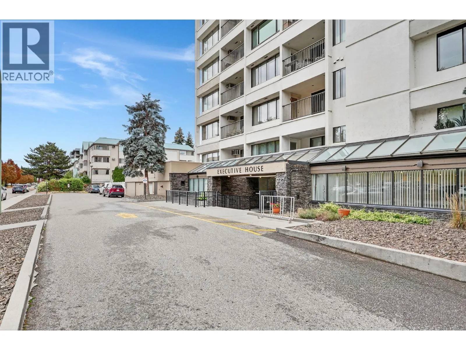 737 Leon Avenue Unit# 1006