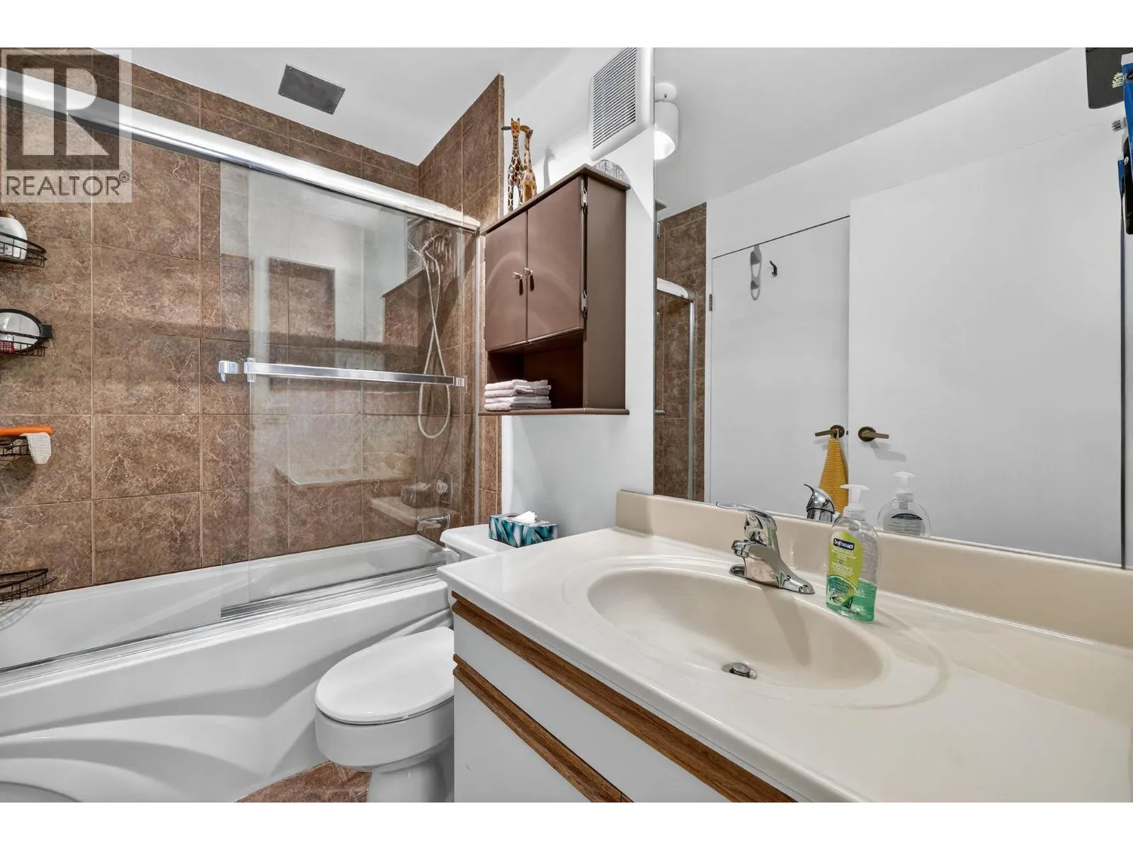 737 Leon Avenue Unit# 1006