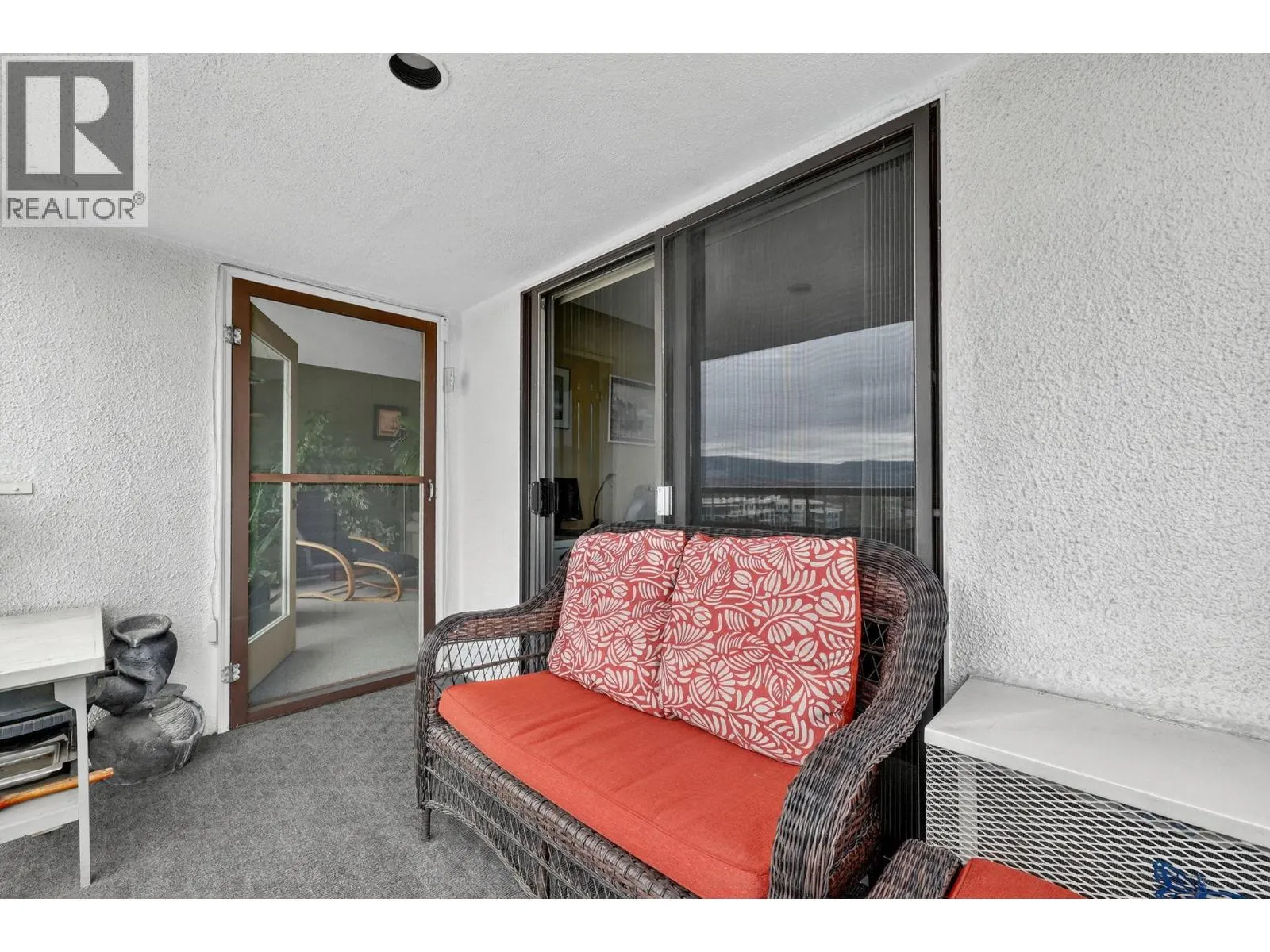 737 Leon Avenue Unit# 1006
