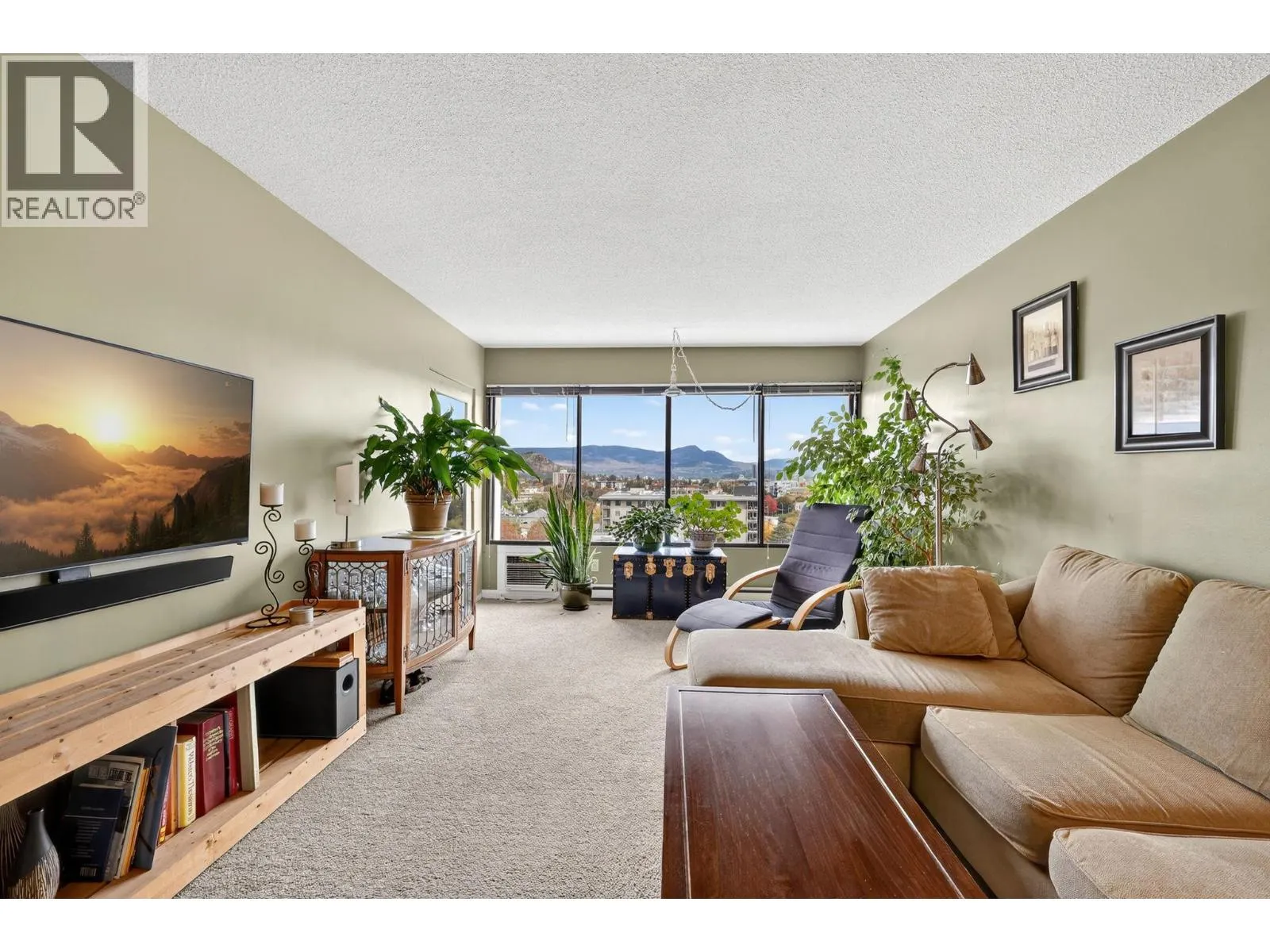 737 Leon Avenue Unit# 1006