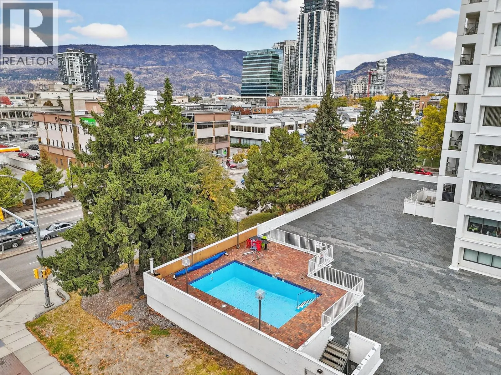 737 Leon Avenue Unit# 1006