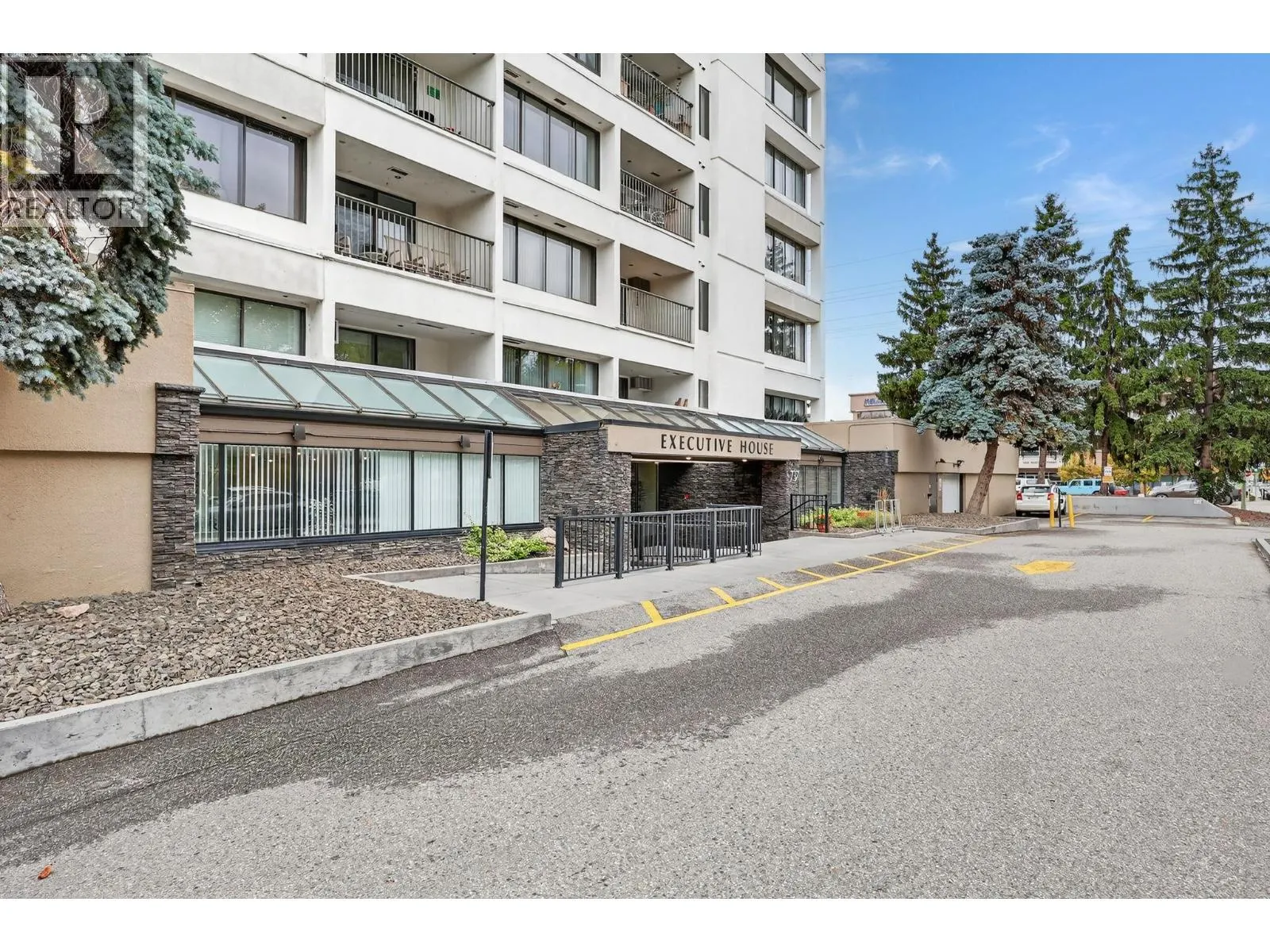737 Leon Avenue Unit# 1006