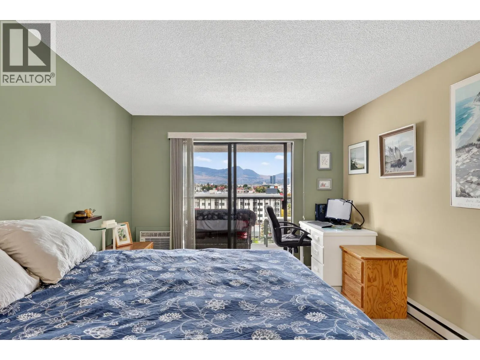 737 Leon Avenue Unit# 1006
