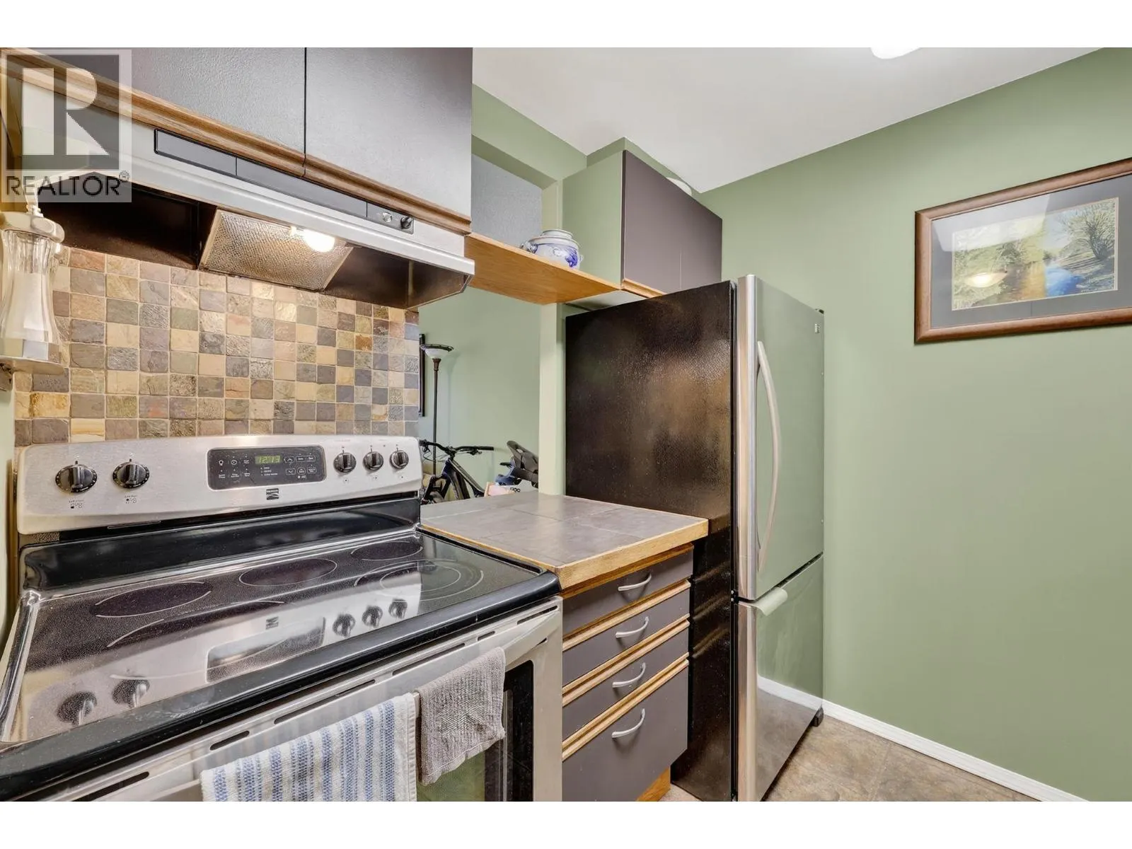 737 Leon Avenue Unit# 1006