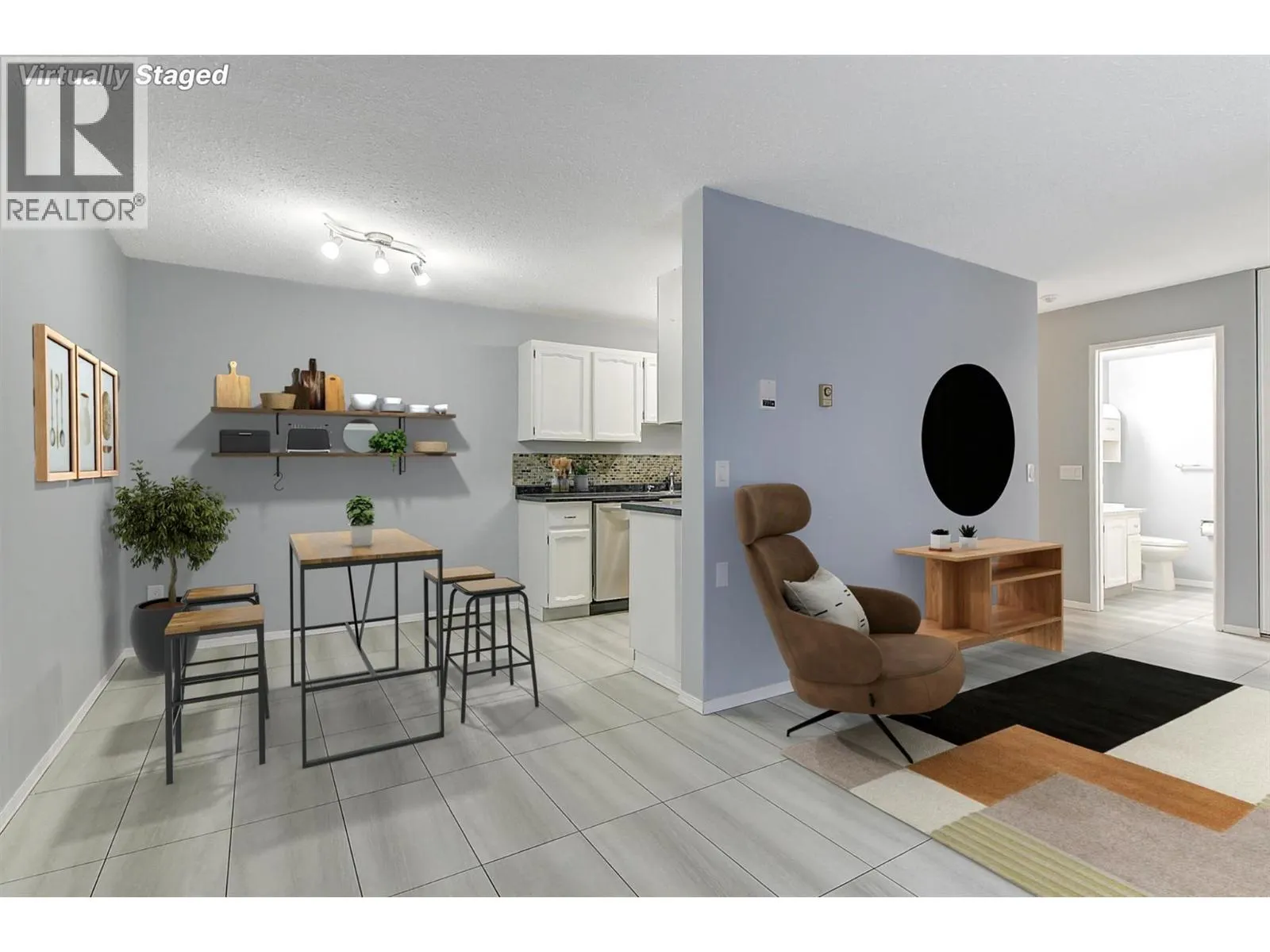 555 Rowcliffe Avenue Unit# 202