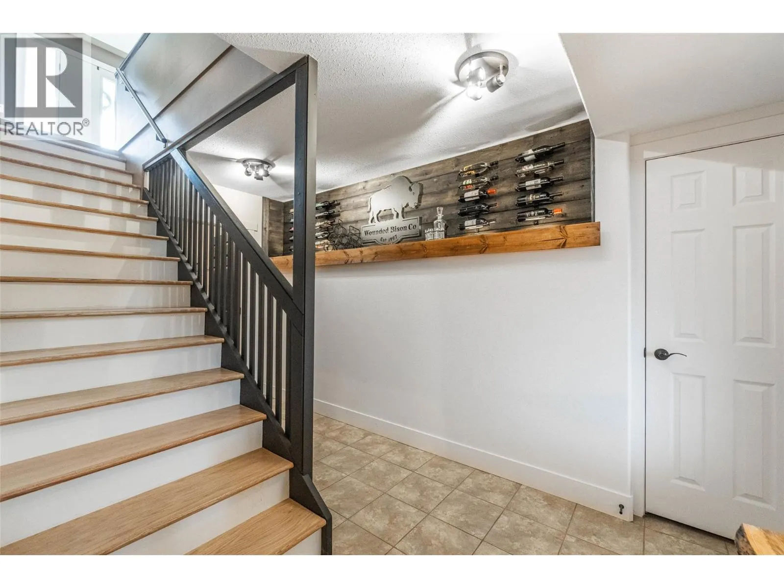 6963 CHARDONNAY Place