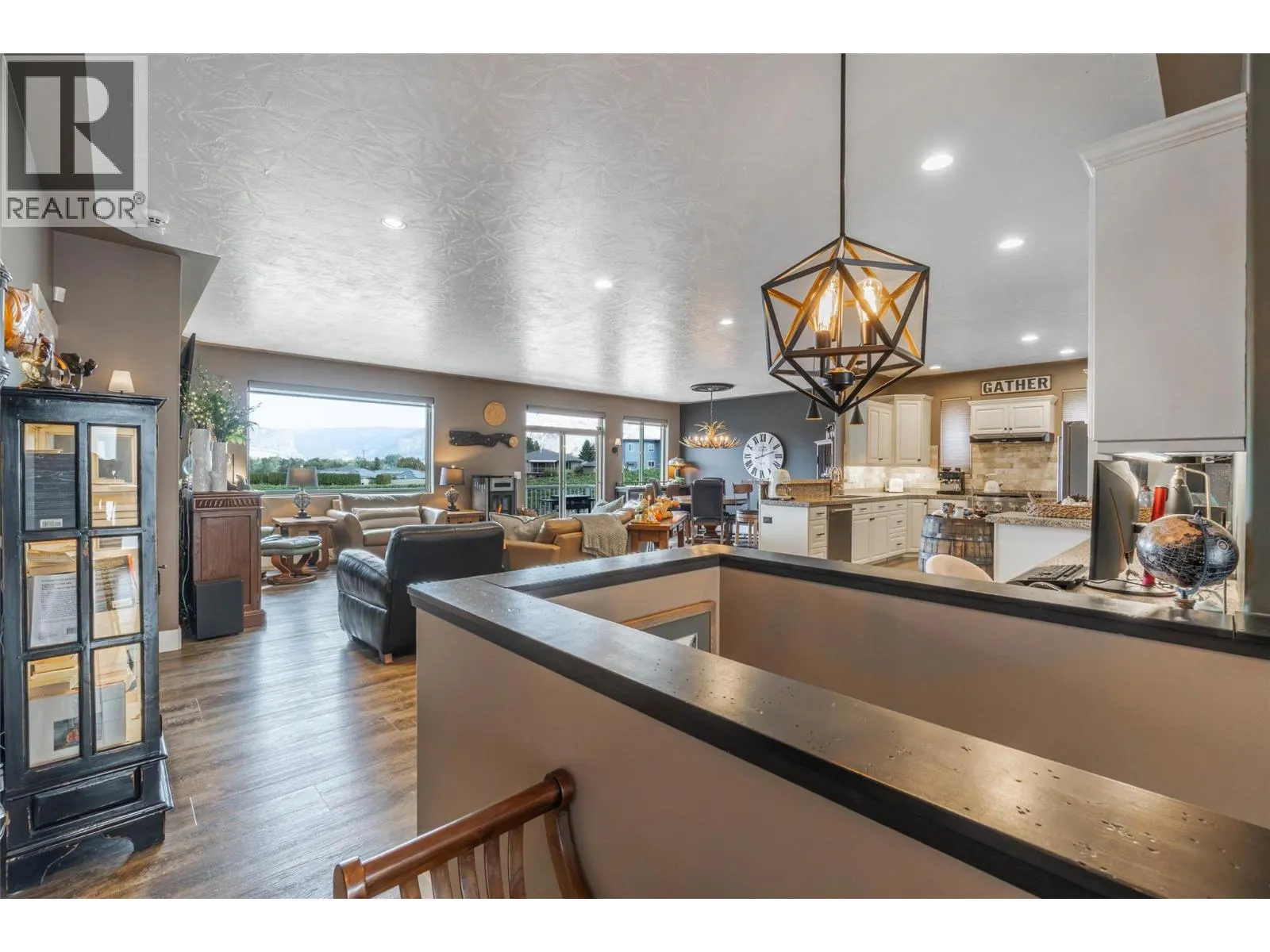 6963 CHARDONNAY Place