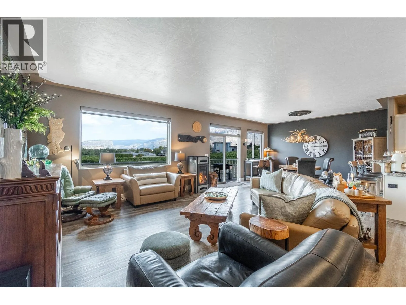 6963 CHARDONNAY Place