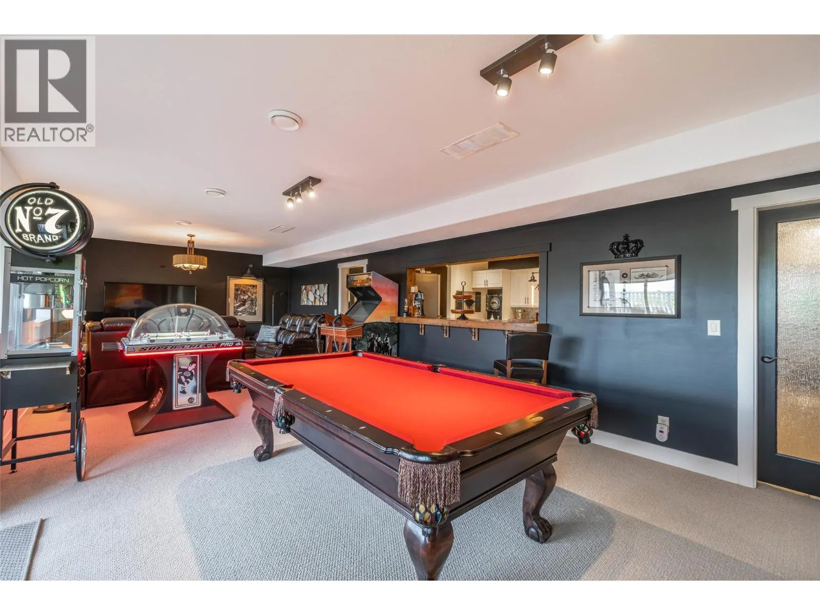 6963 CHARDONNAY Place