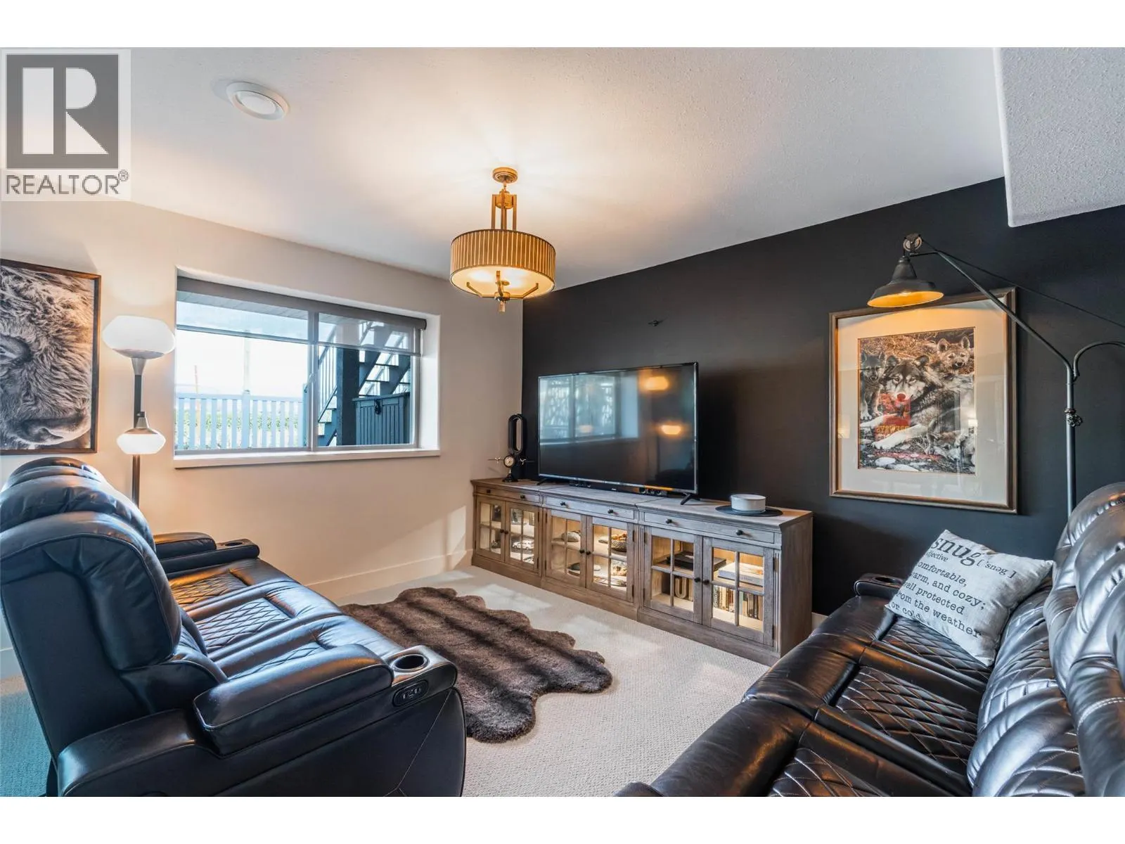 6963 CHARDONNAY Place