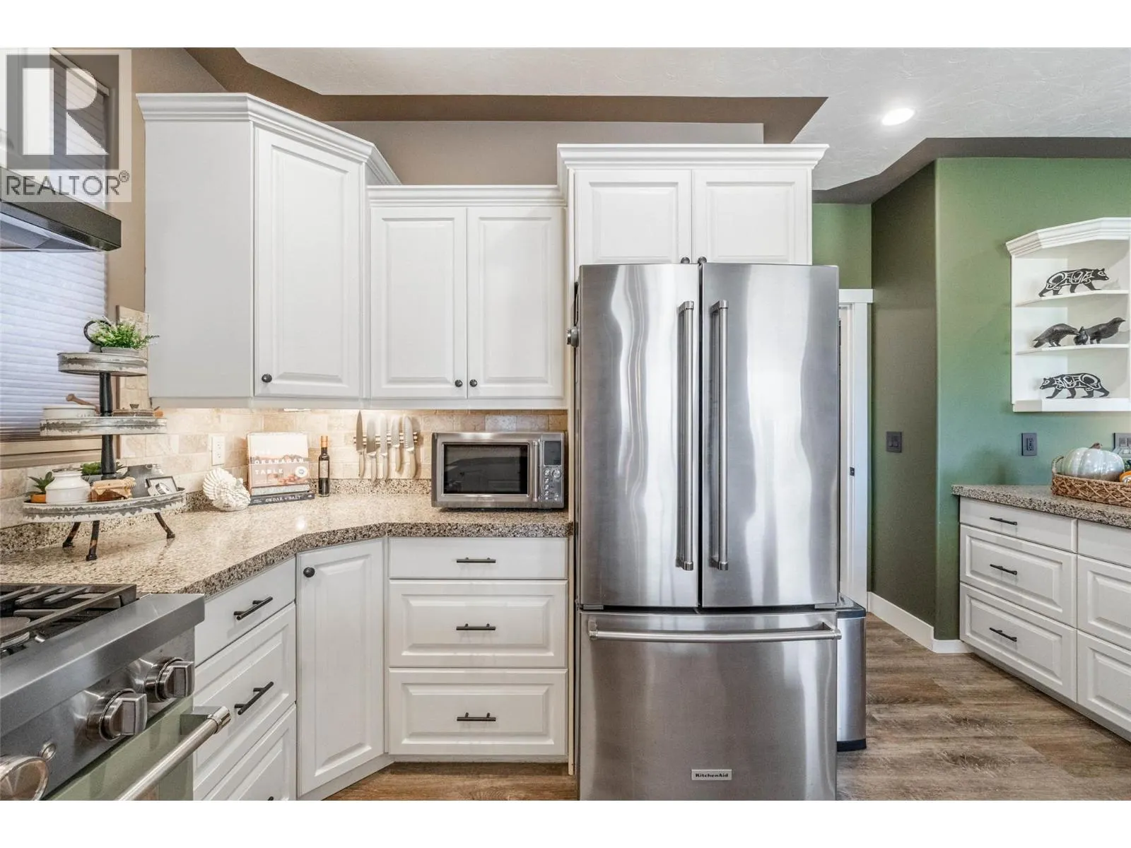 6963 CHARDONNAY Place