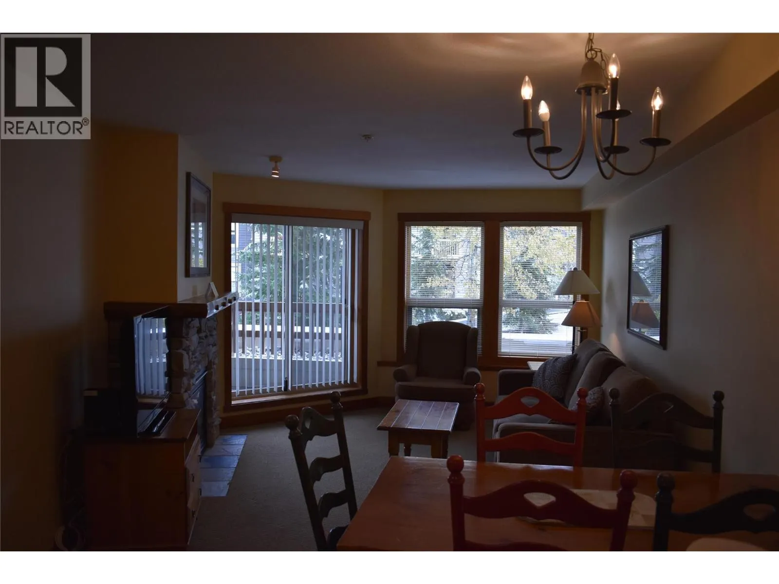 2080 Summit Drive Unit# 104 Lot# 3
