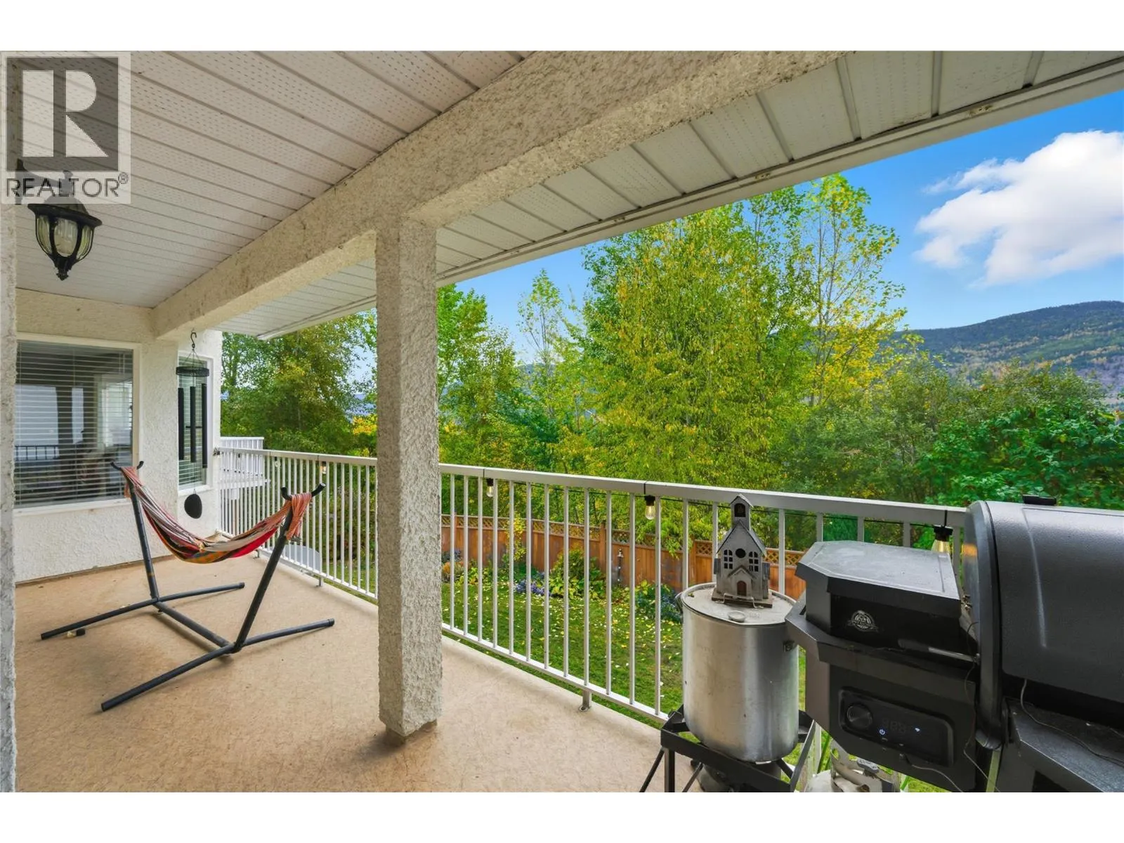 3395 Southridge Drive