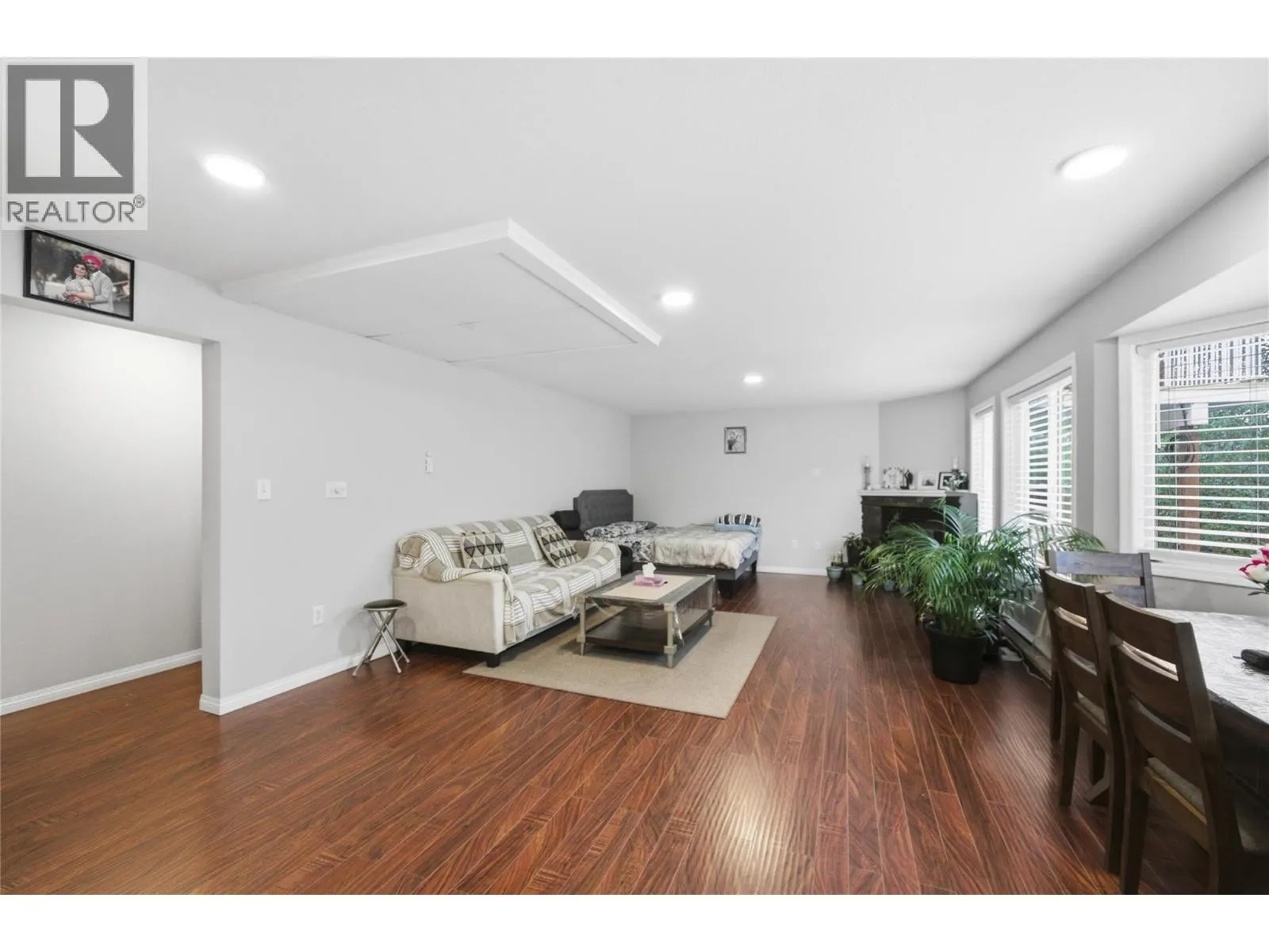 3395 Southridge Drive