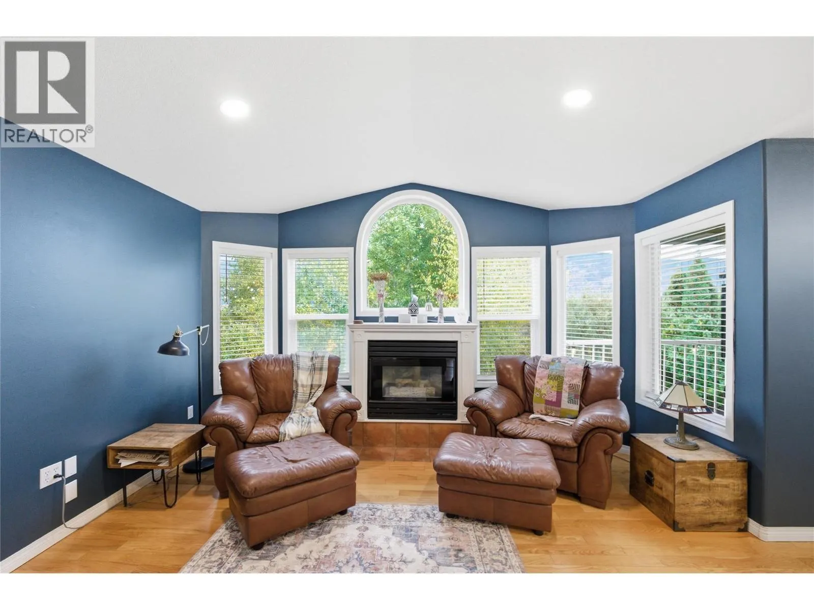 3395 Southridge Drive