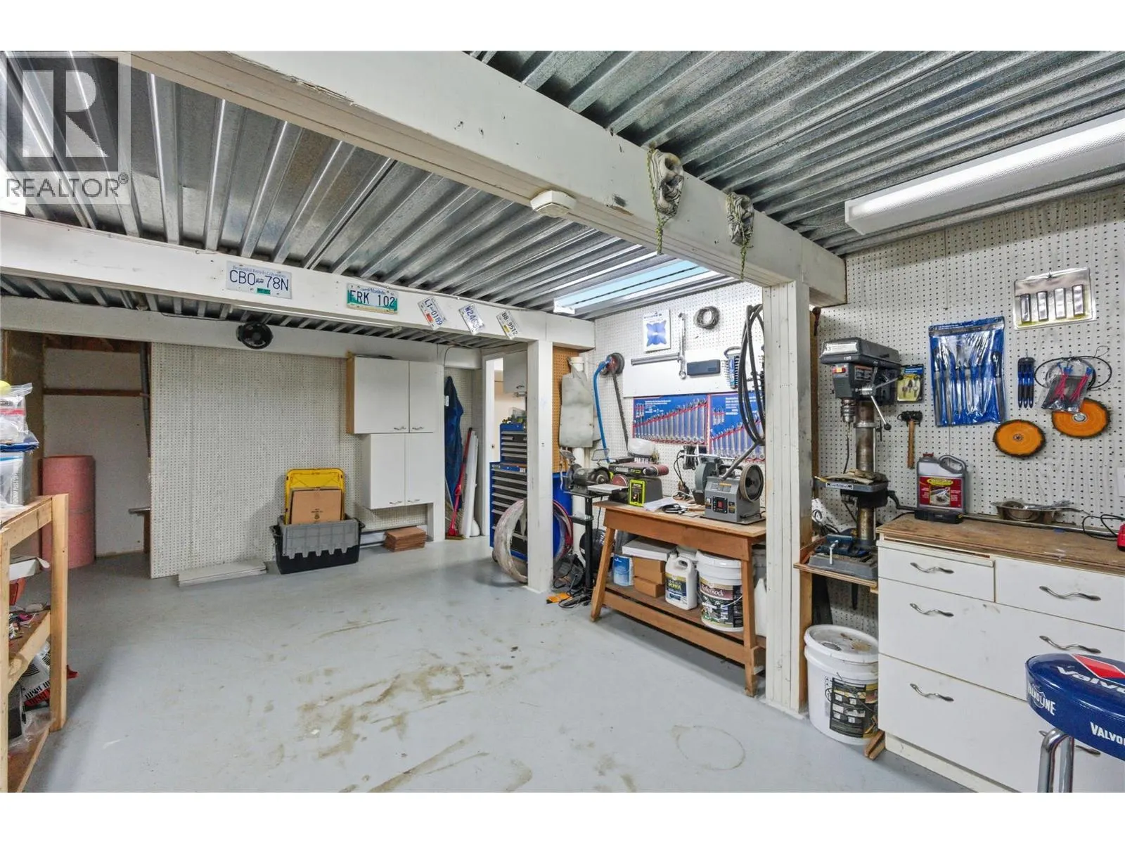3395 Southridge Drive