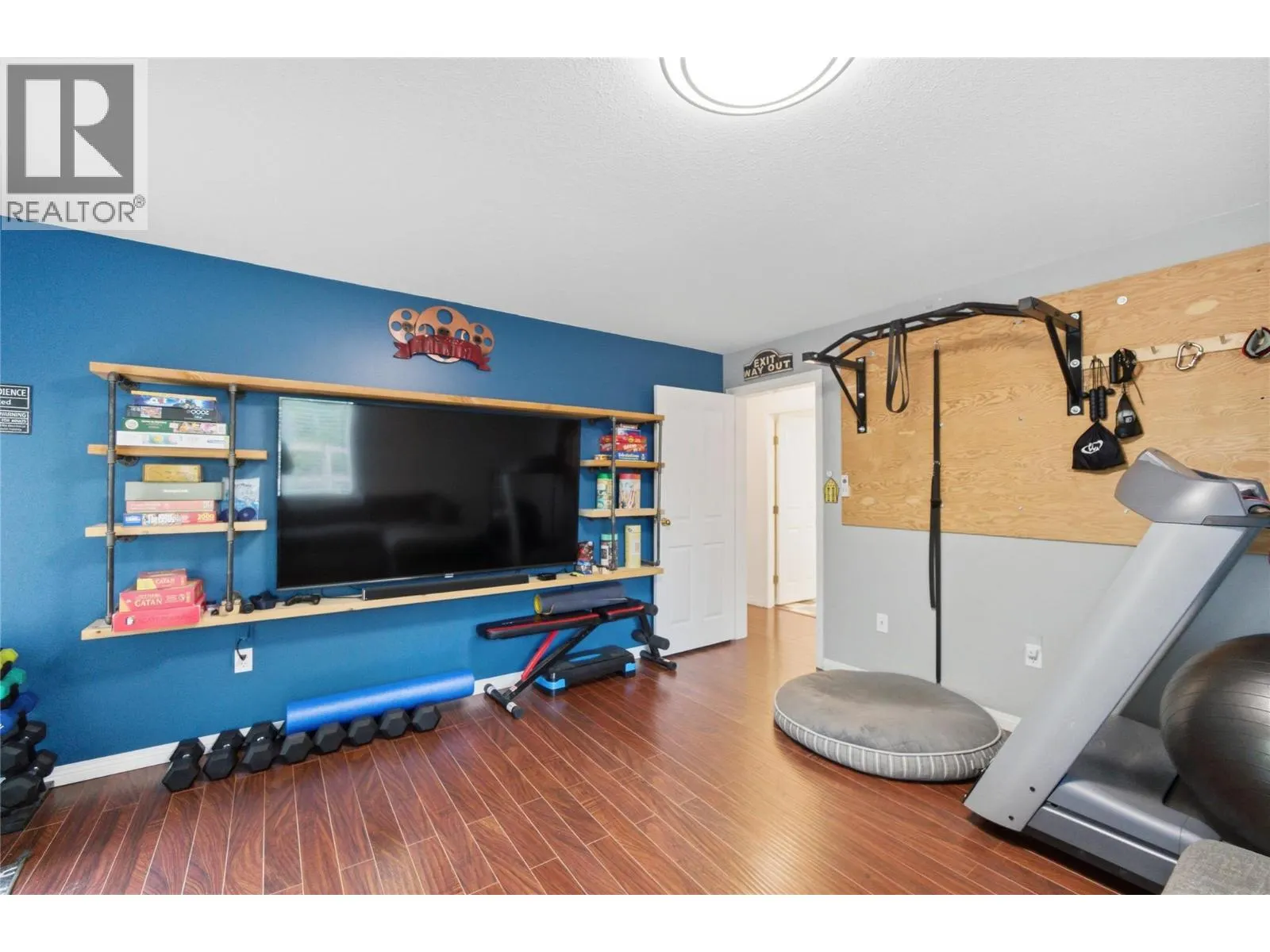 3395 Southridge Drive