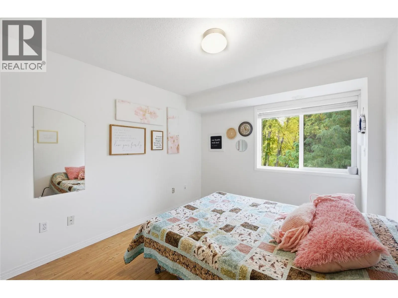 3395 Southridge Drive