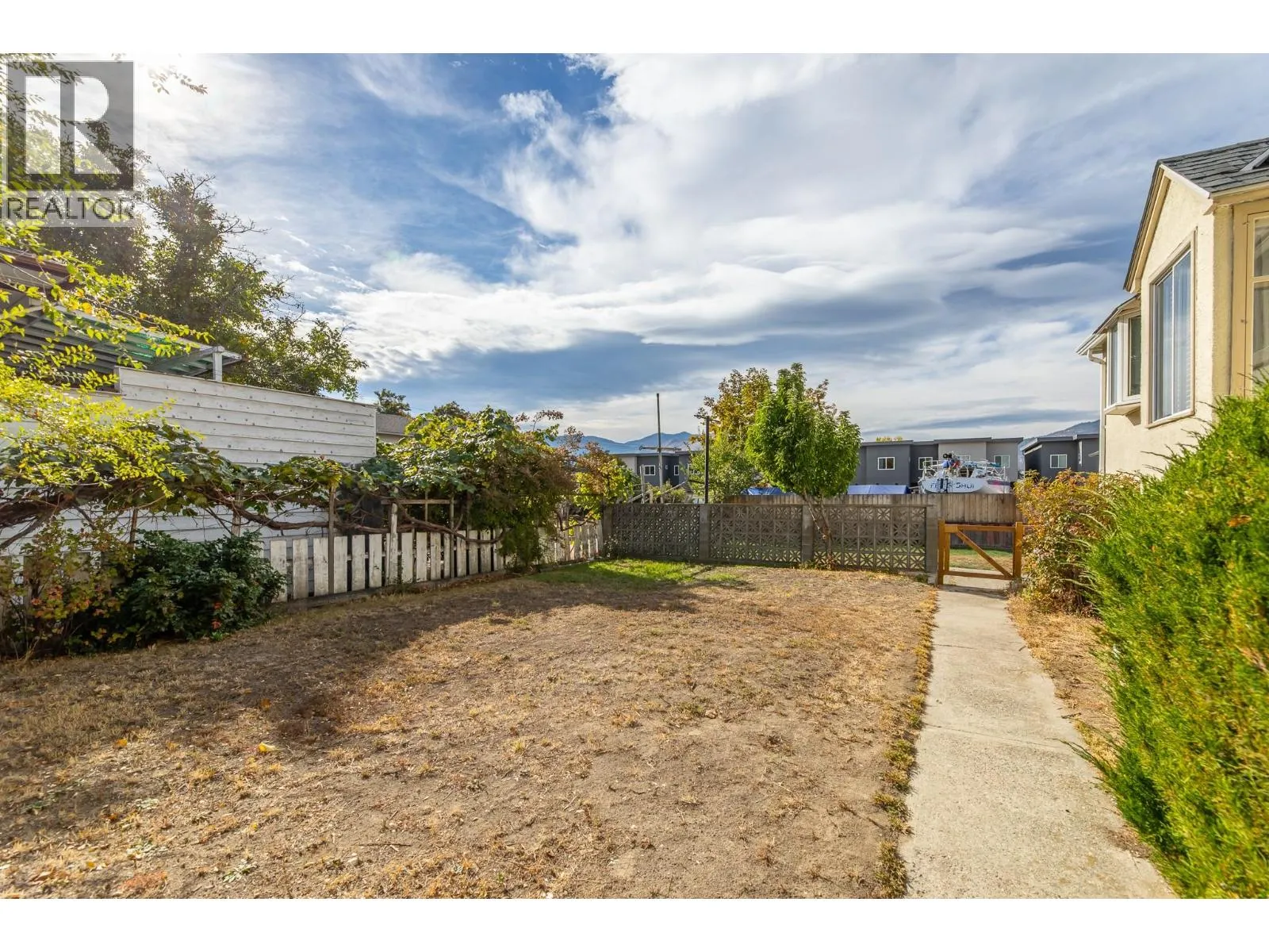 1027 Government Street