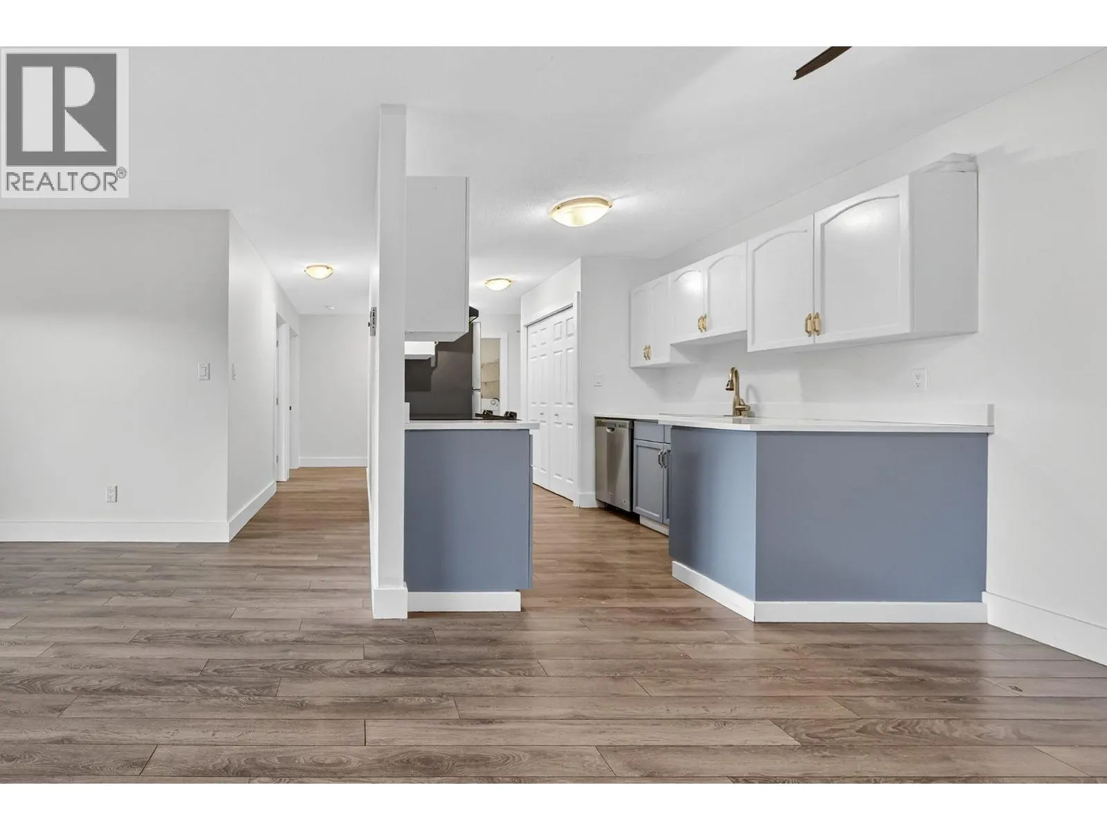3854 Gordon Drive Unit# 174