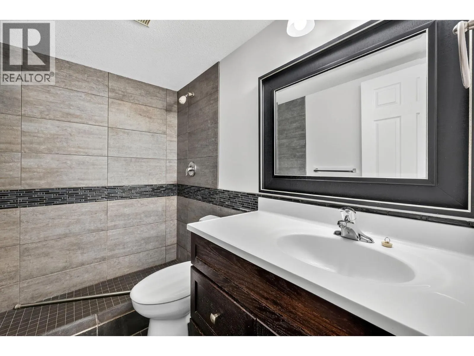 3854 Gordon Drive Unit# 174