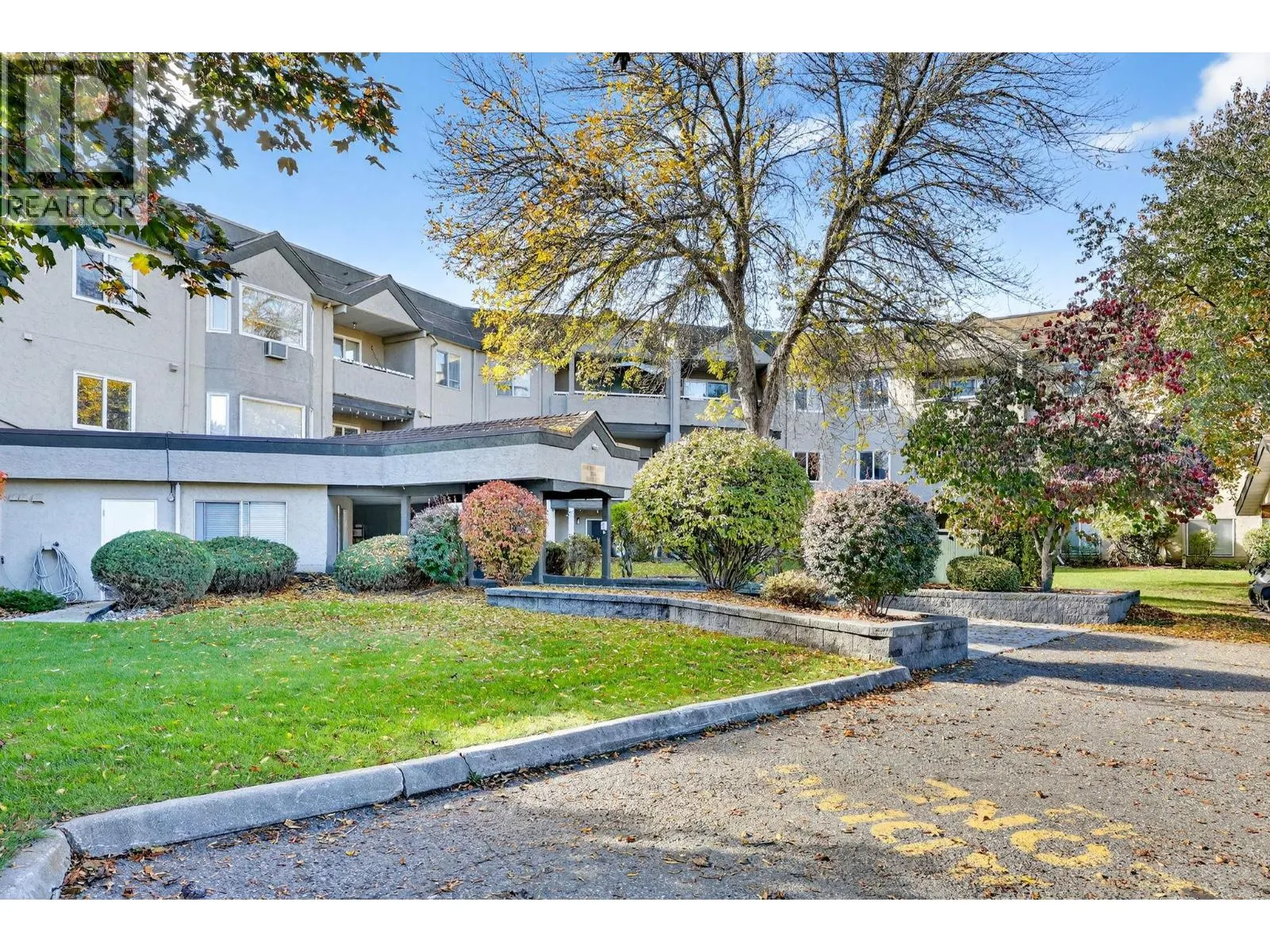 3854 Gordon Drive Unit# 174