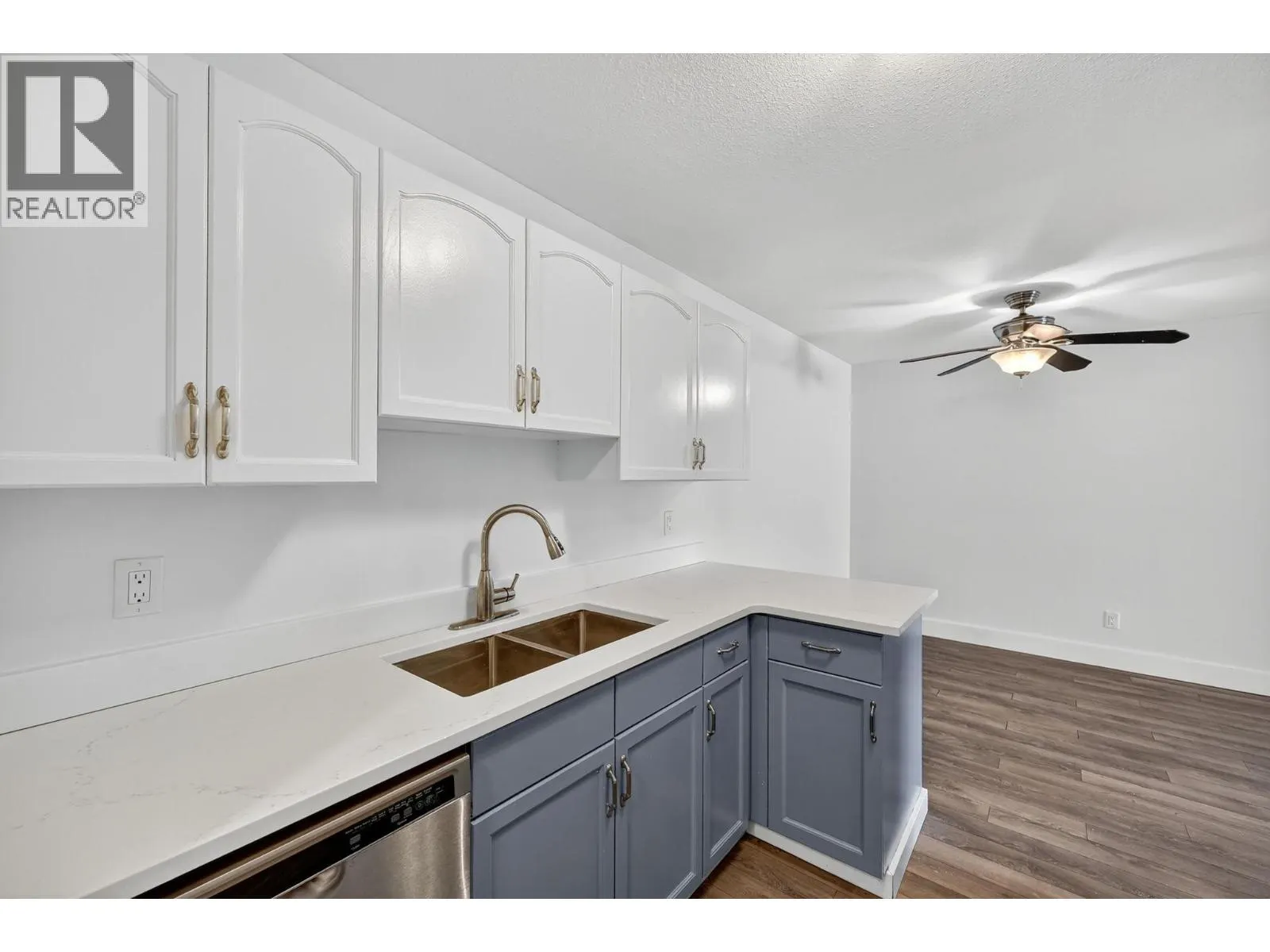 3854 Gordon Drive Unit# 174
