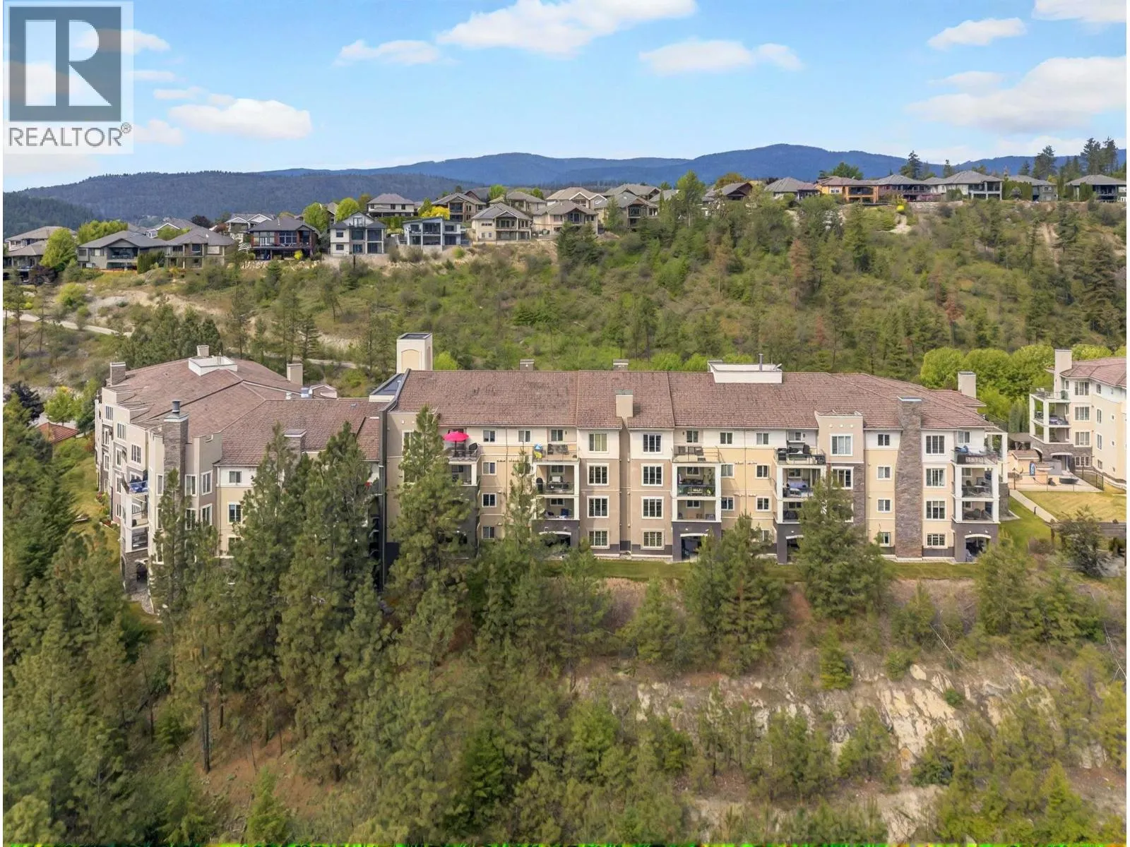 1873 Country Club Drive Unit# 2206
