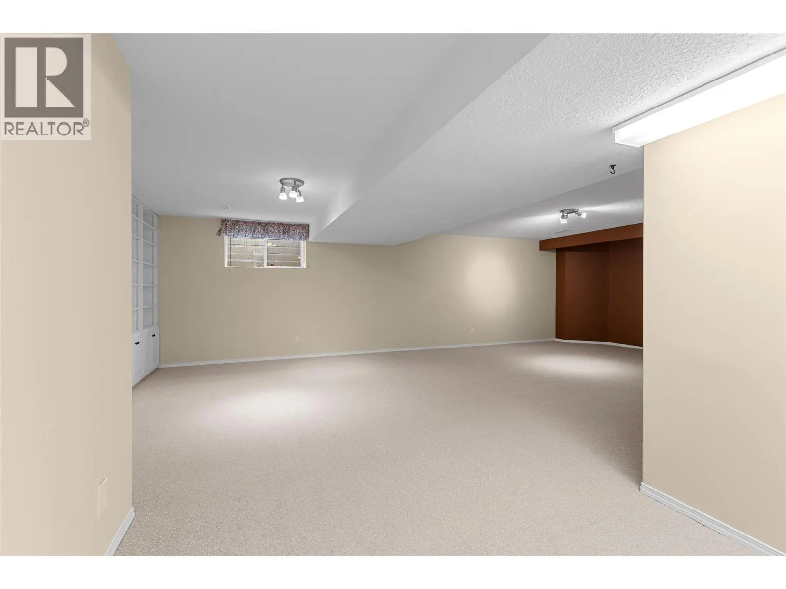 2710 Allenby Way Unit# 58