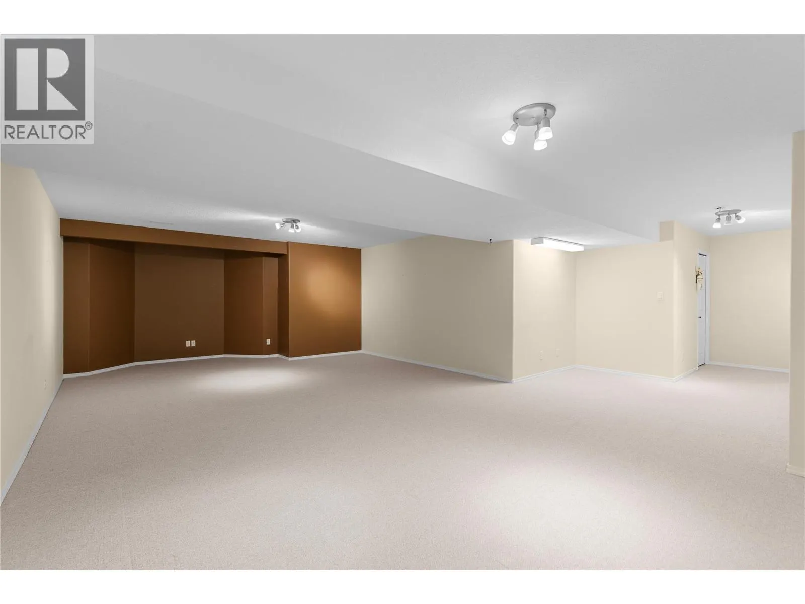 2710 Allenby Way Unit# 58