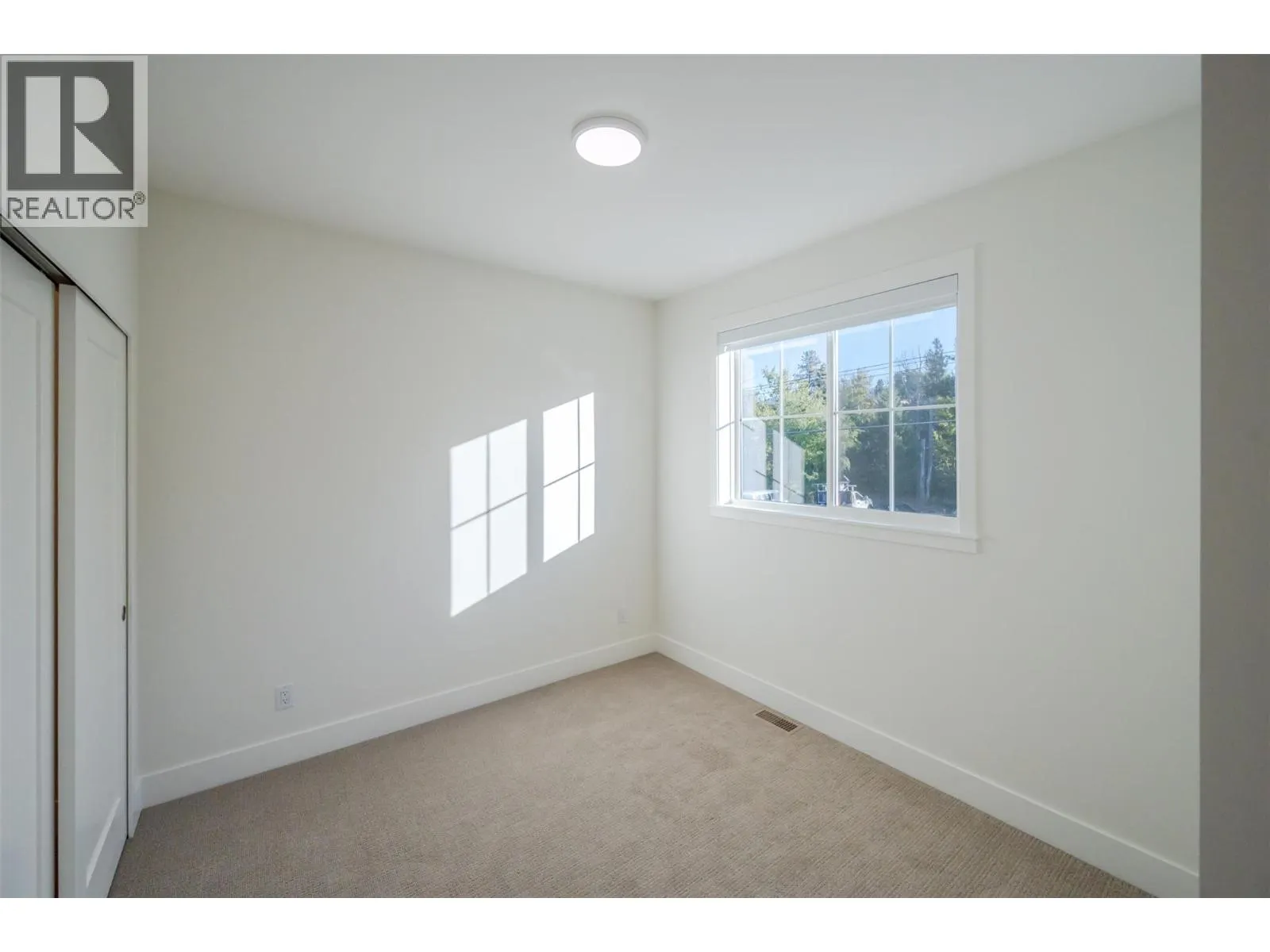 795 Ontario Street Unit# 102