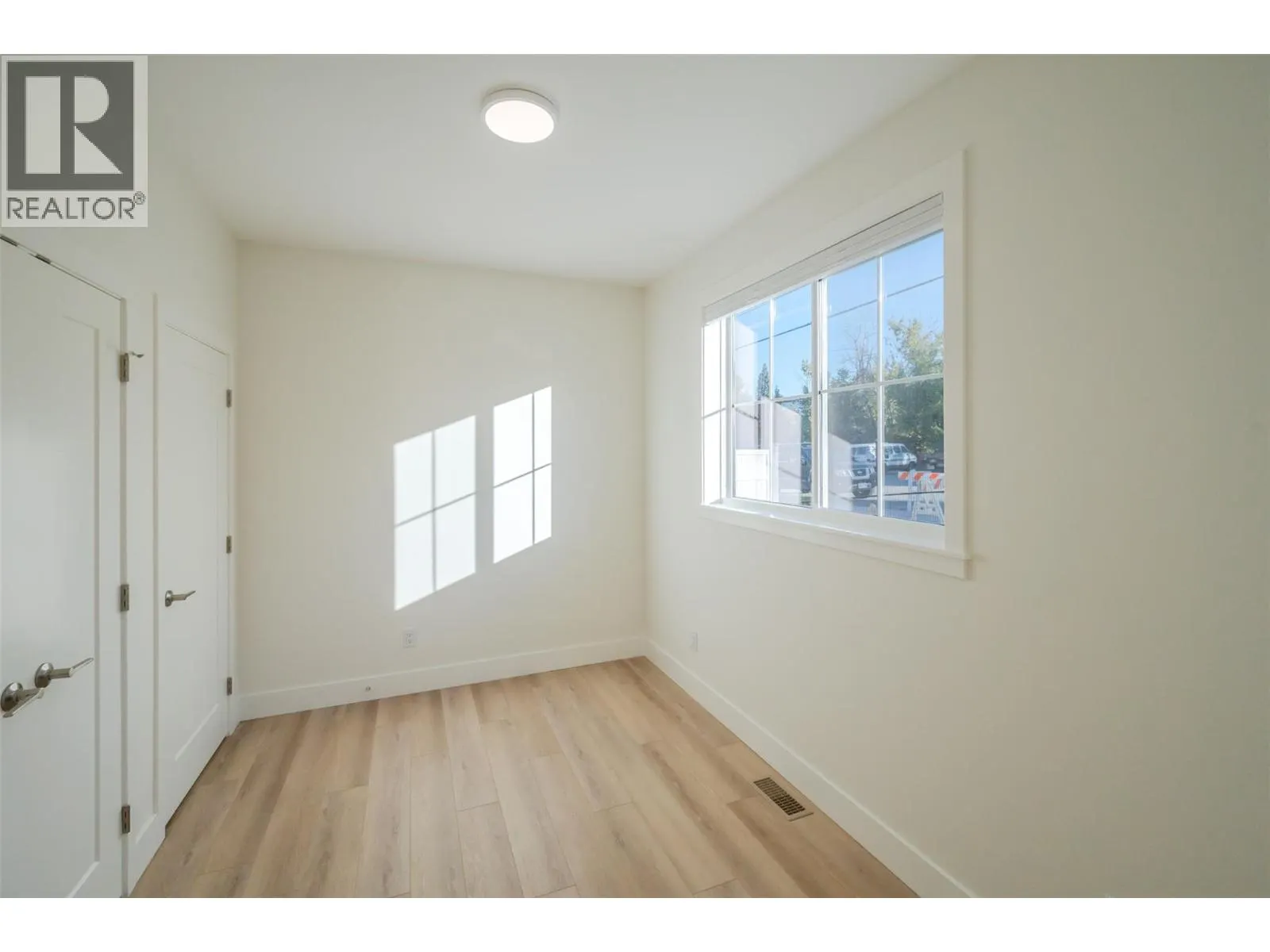 795 Ontario Street Unit# 102