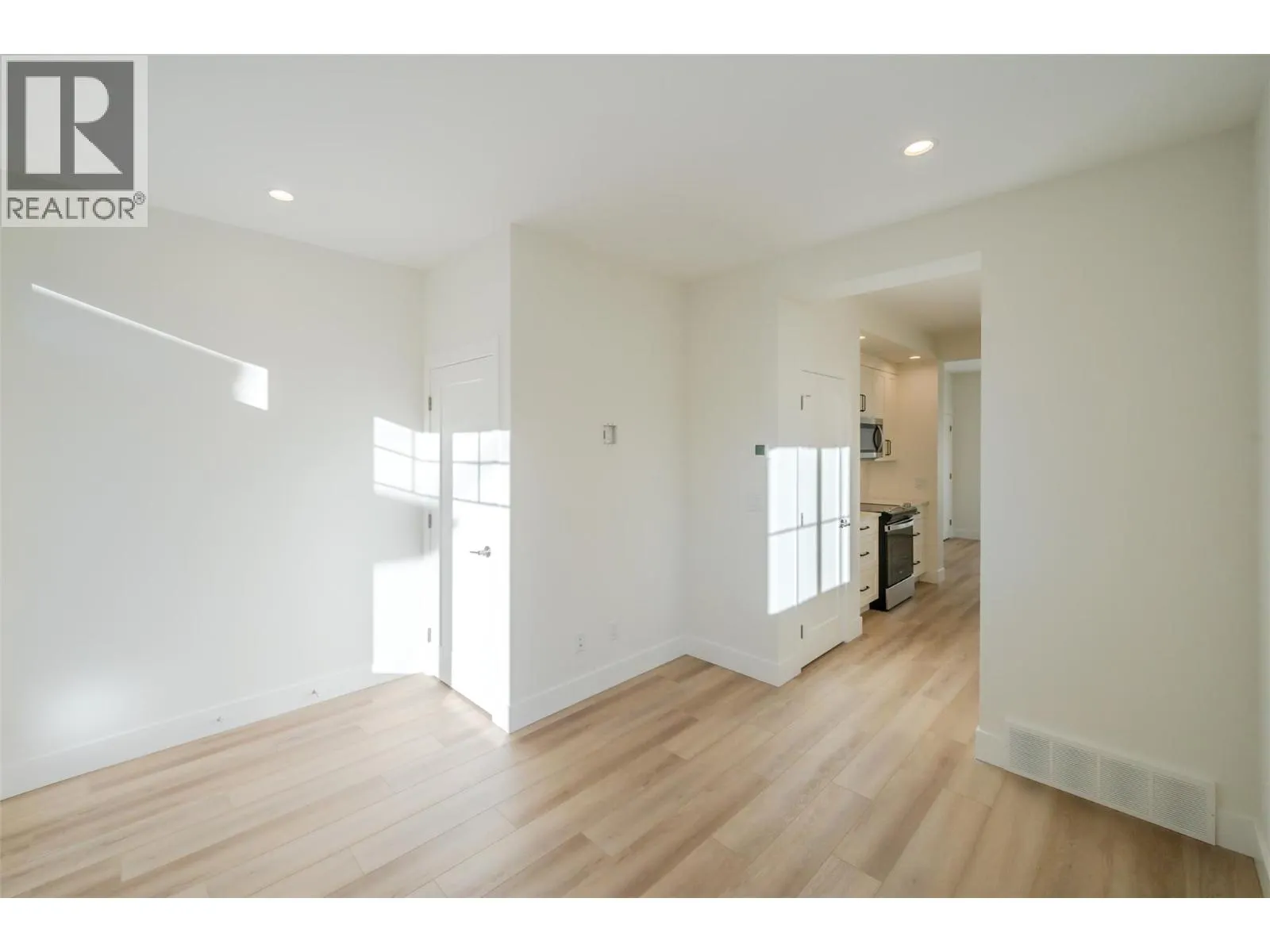 795 Ontario Street Unit# 102