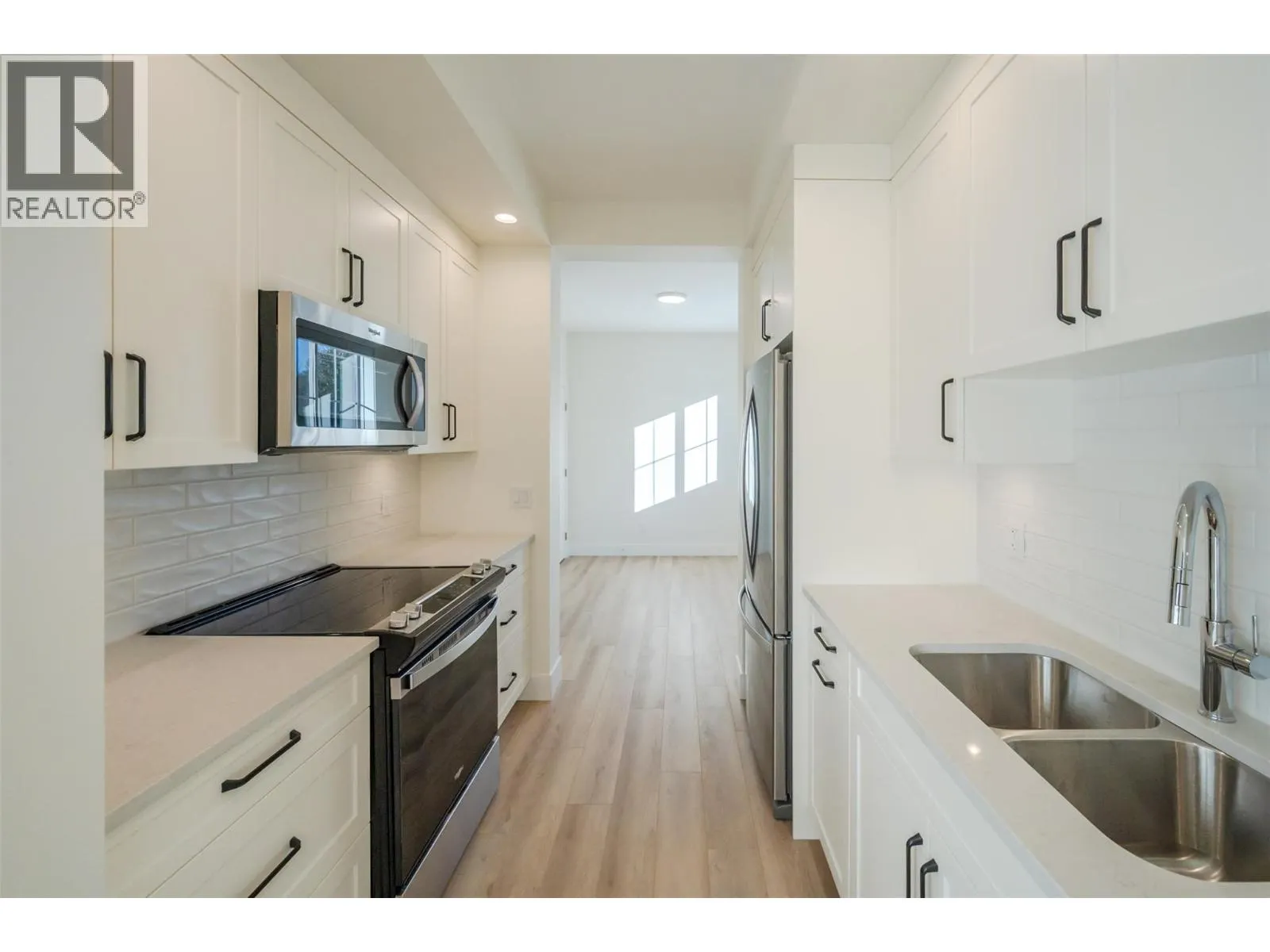 795 Ontario Street Unit# 102