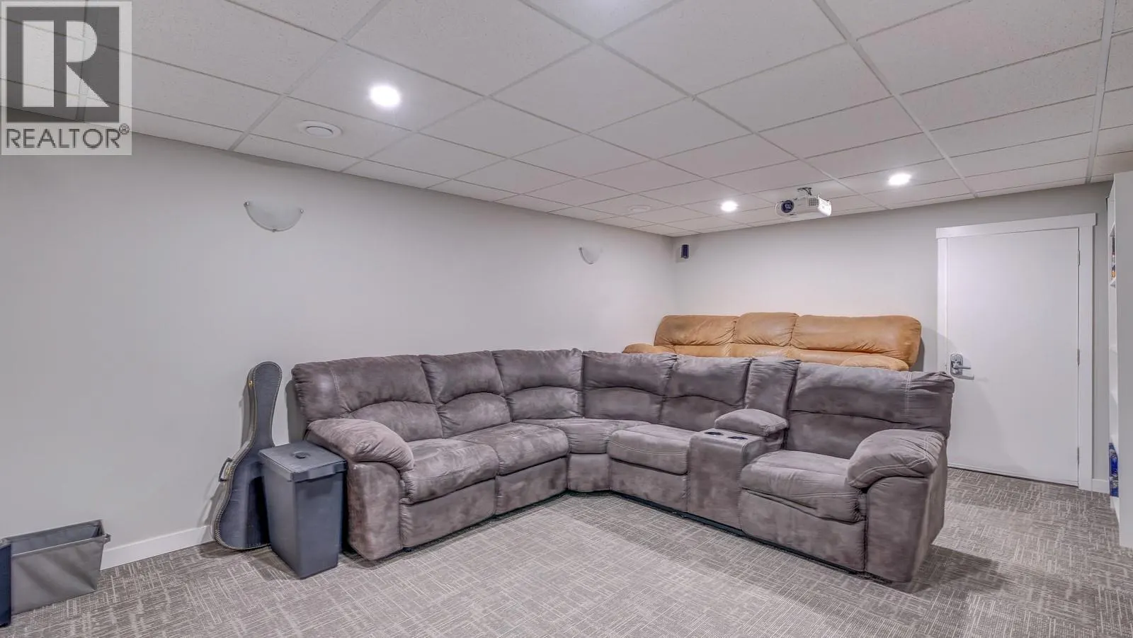 1189 Hudson Road