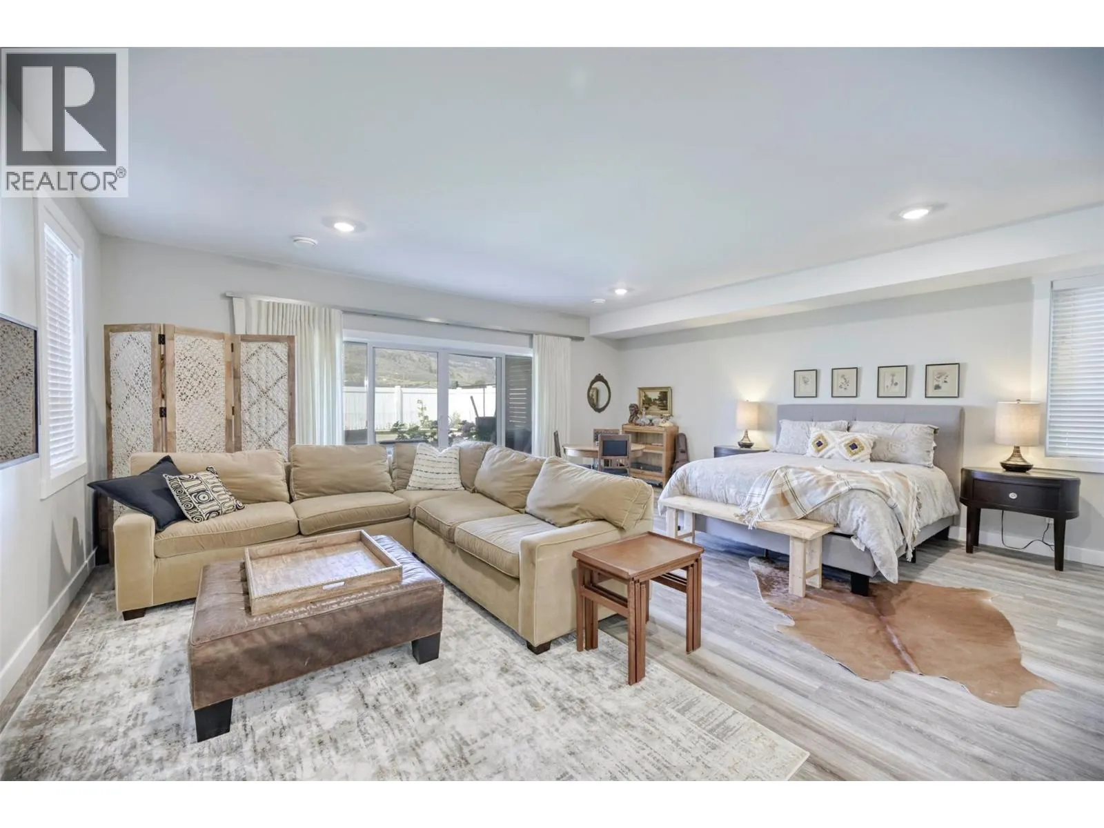 7012 WREN Drive