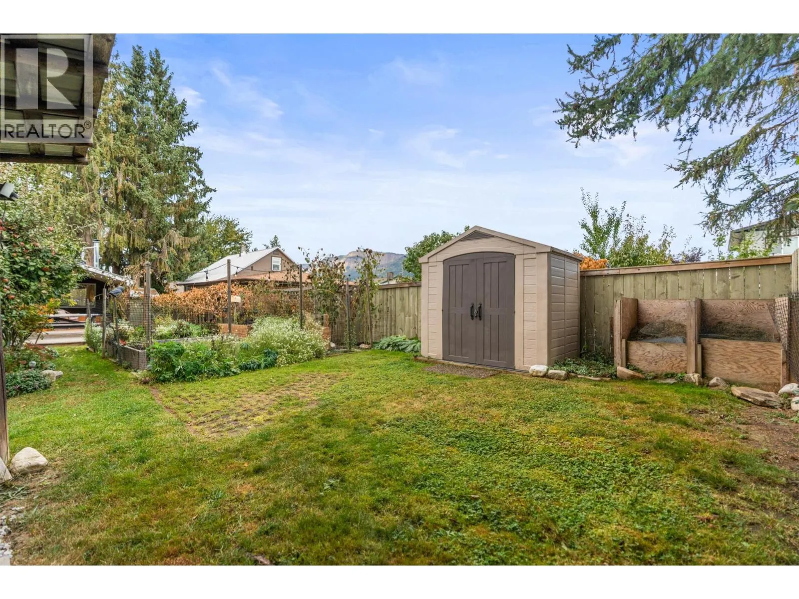 310 Baird Avenue