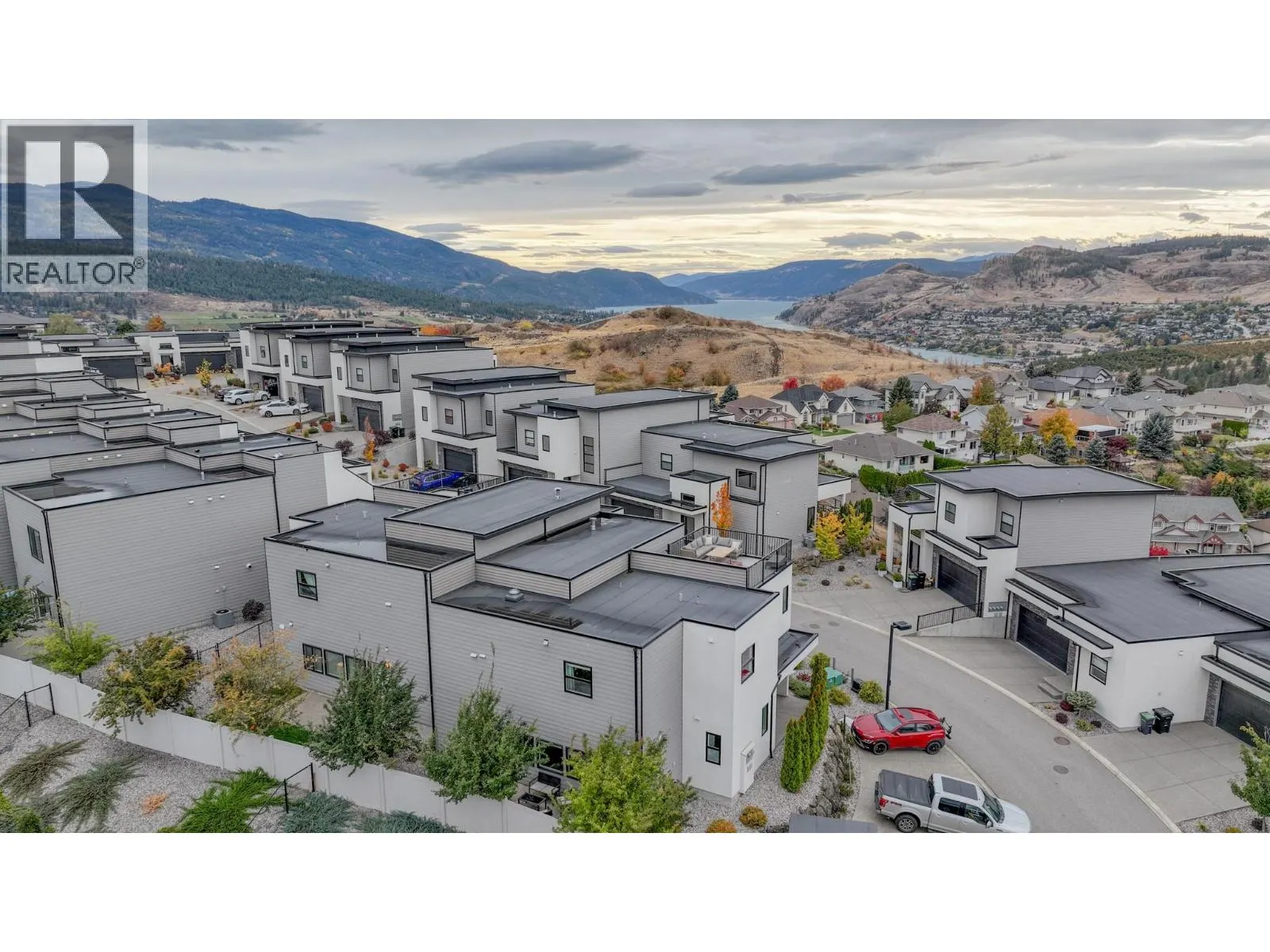 900 Mt. Ida Drive Unit# 23