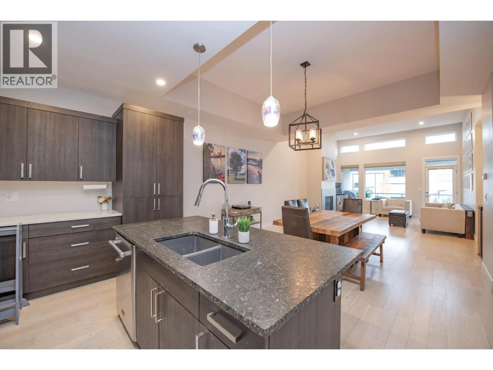 900 Mt. Ida Drive Unit# 23