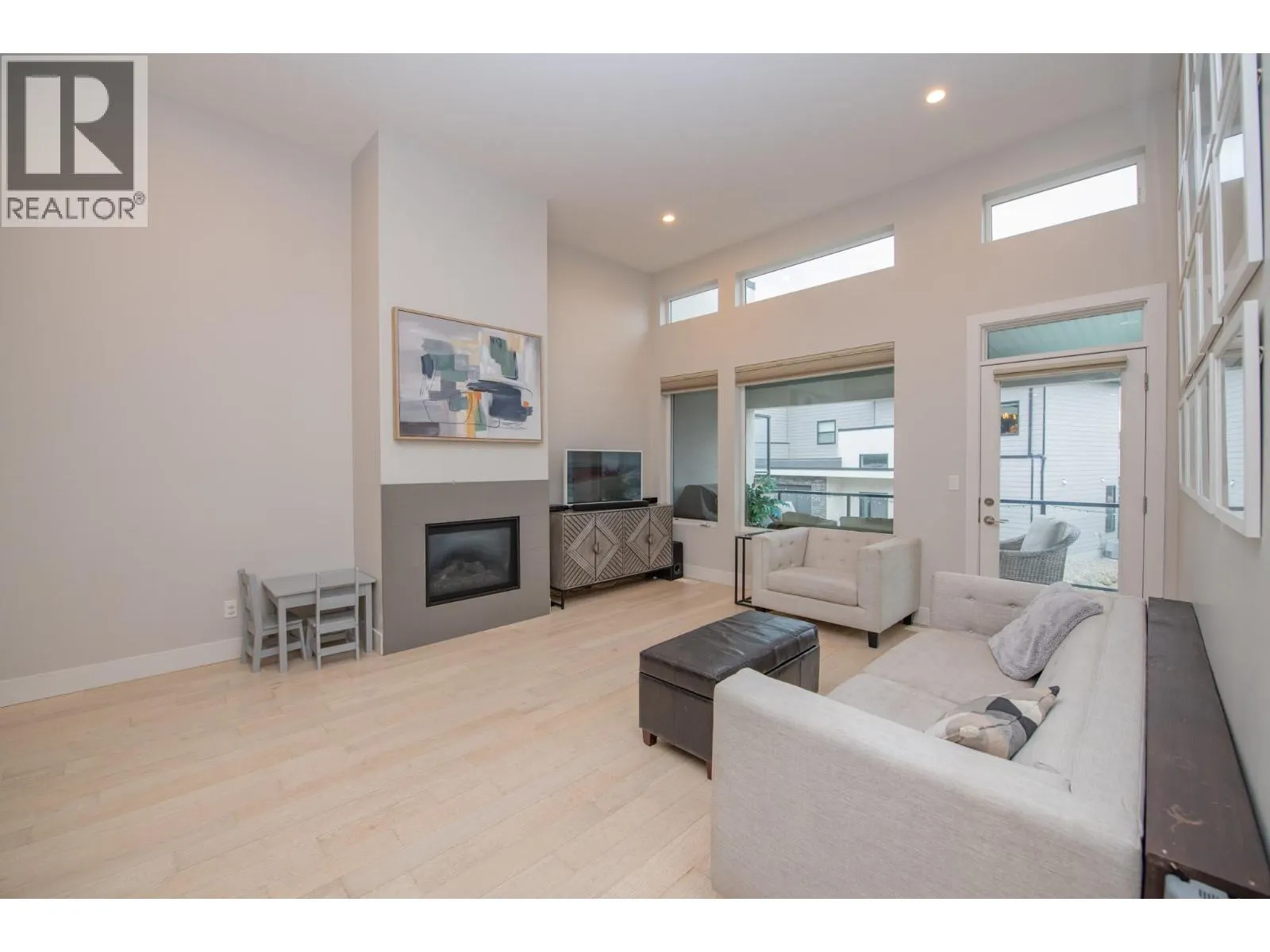 900 Mt. Ida Drive Unit# 23