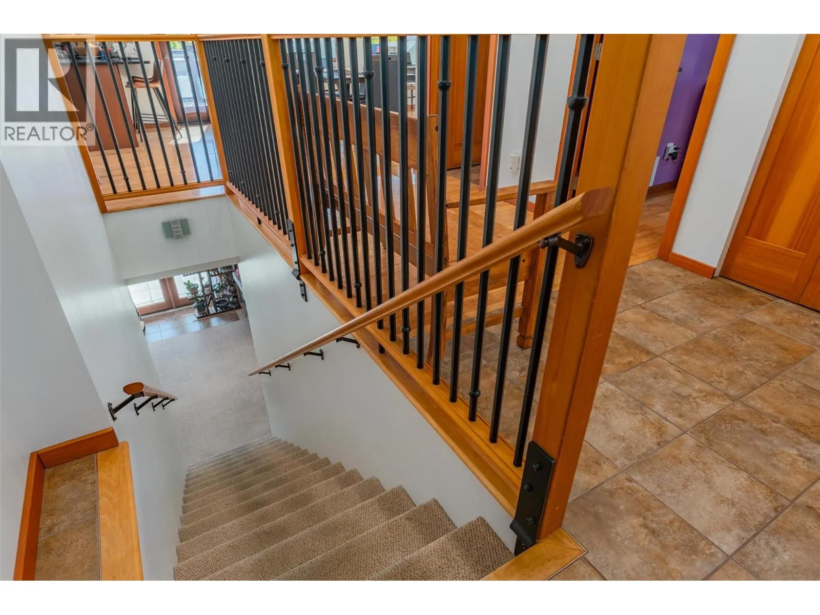 904 Redstone Drive