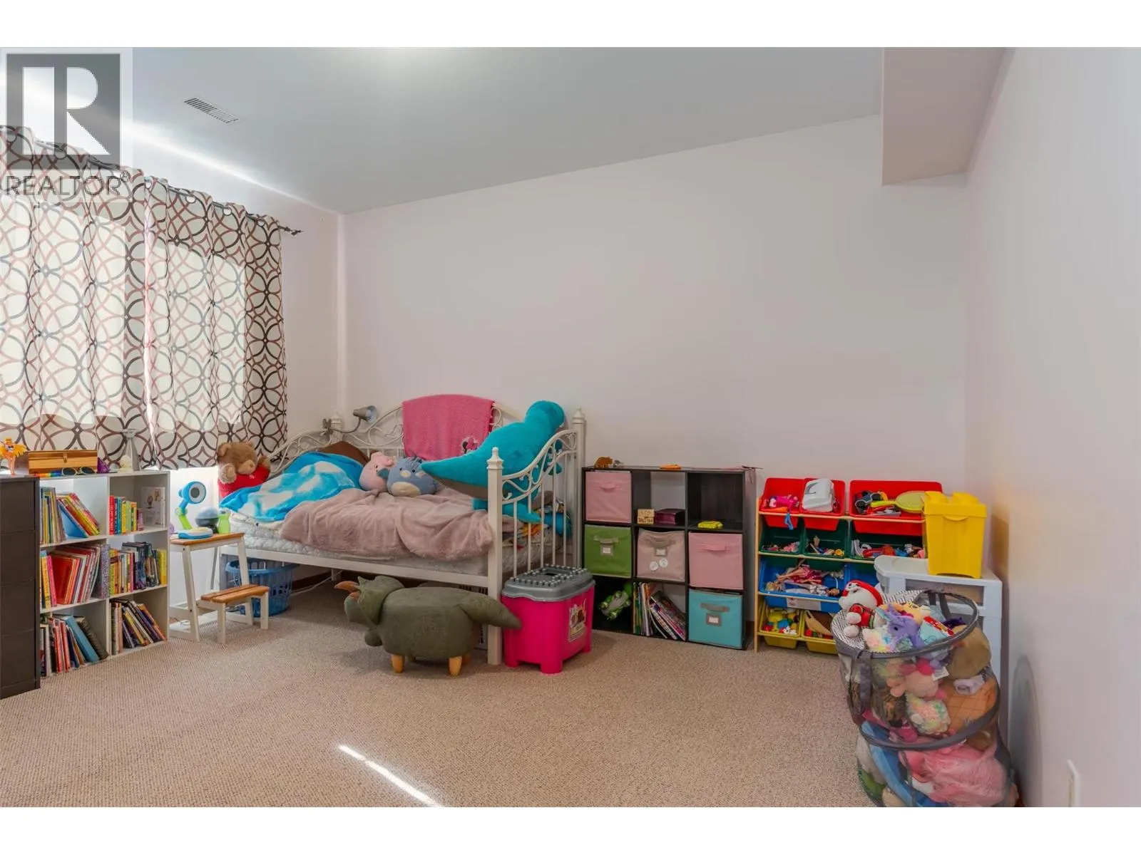 904 Redstone Drive