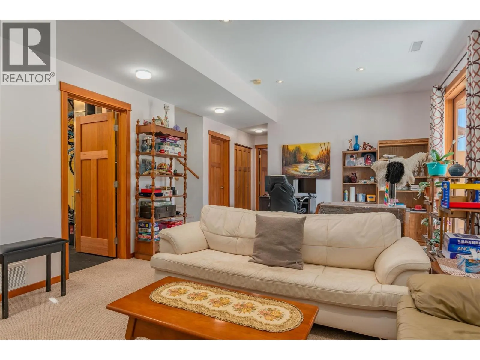 904 Redstone Drive