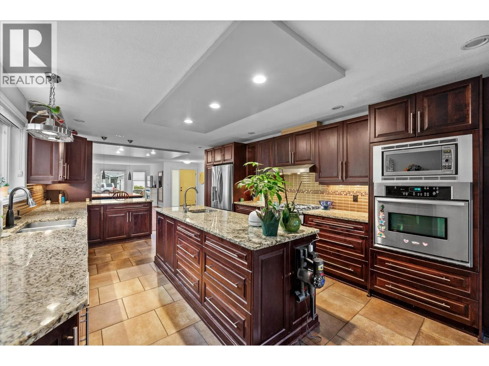 3430 Silverberry Road