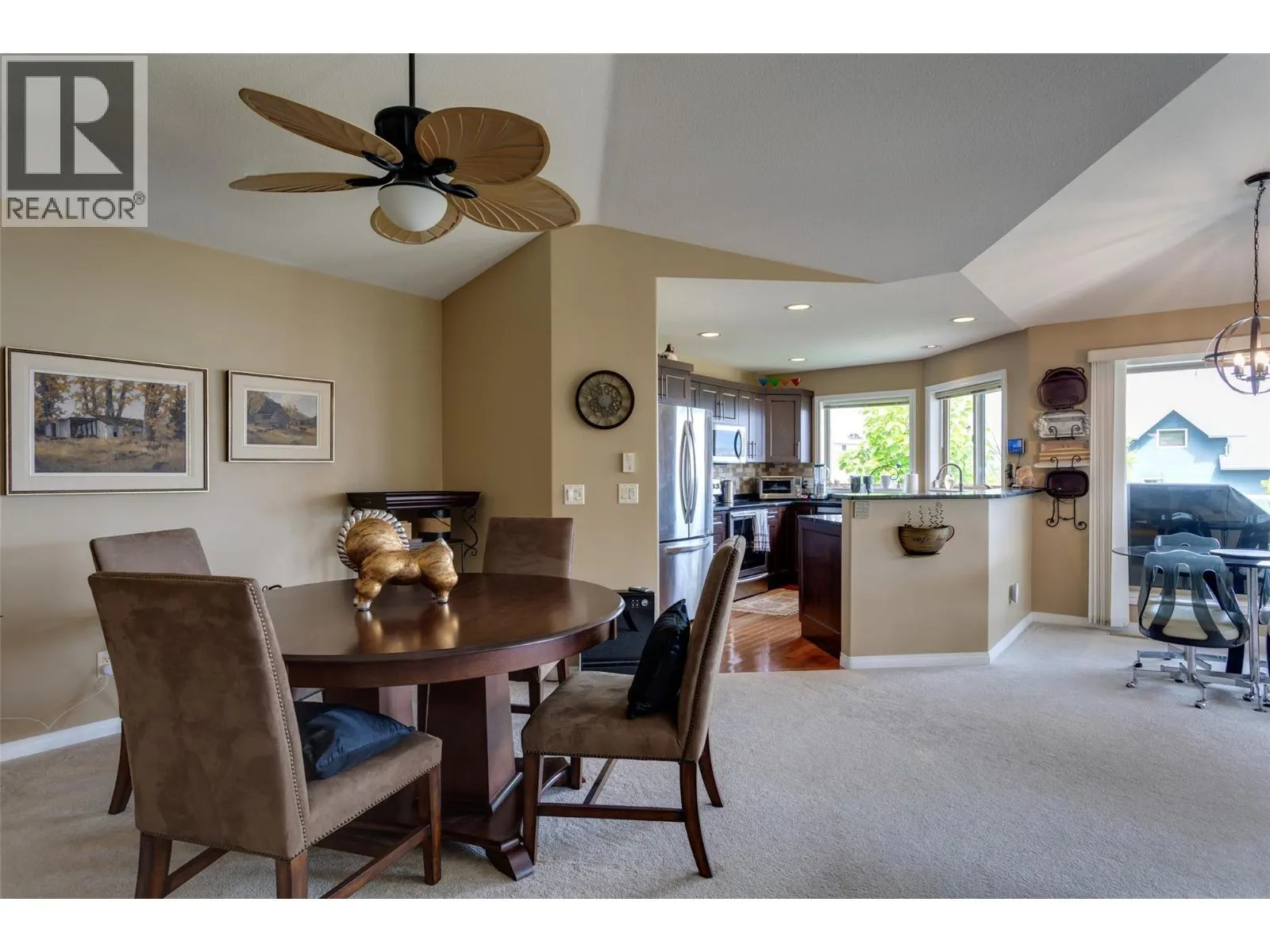 4074 Gellatly Road Unit# 221
