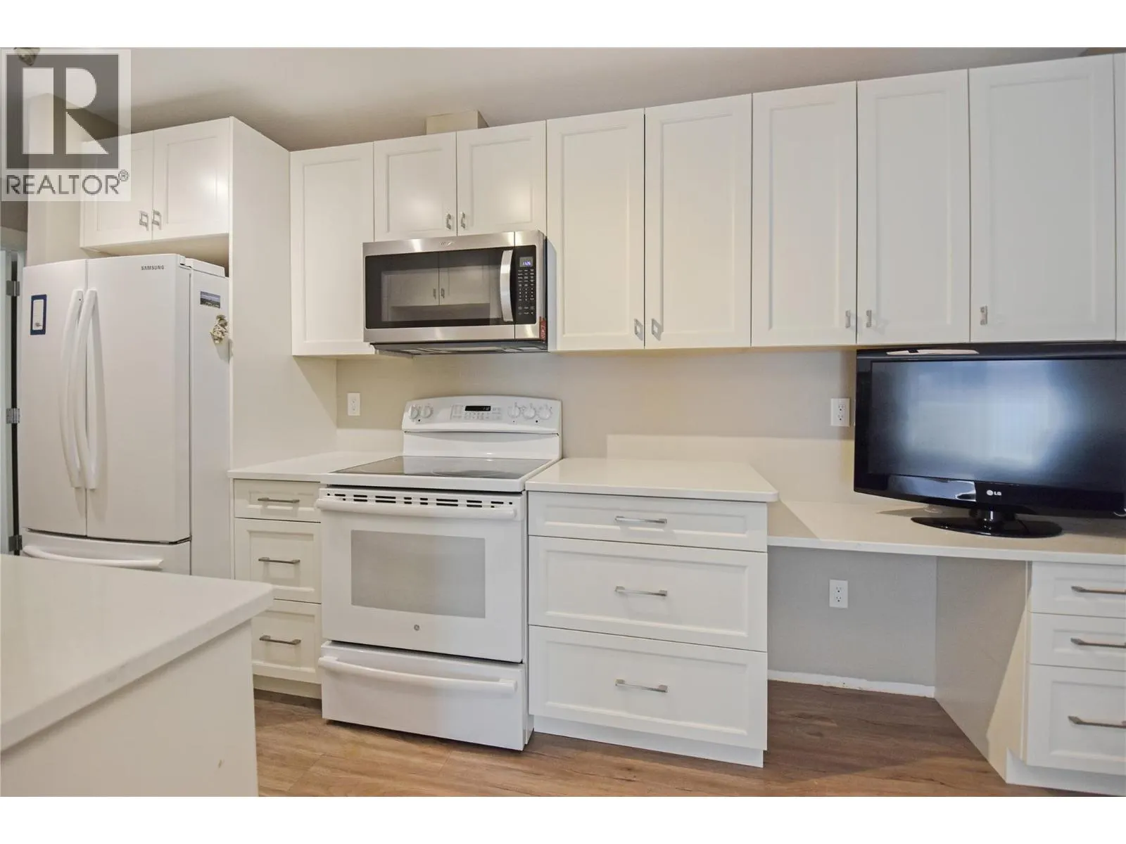 2011 2nd St N Unit# 307