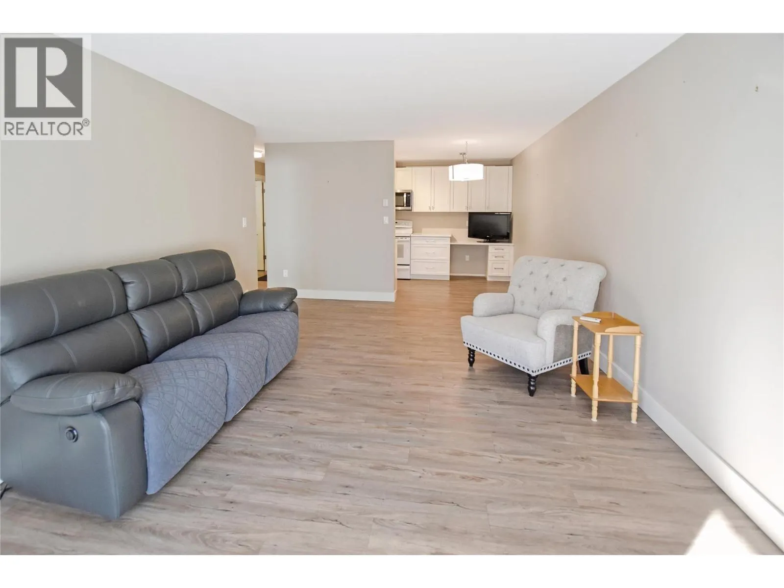 2011 2nd St N Unit# 307