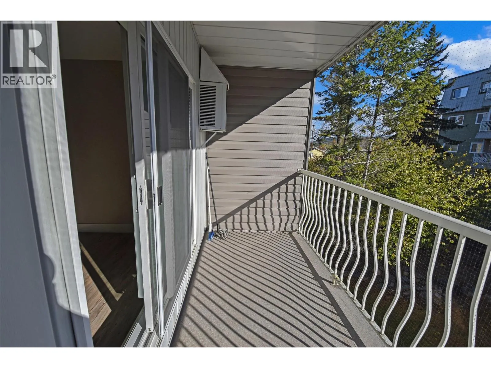 2011 2nd St N Unit# 307