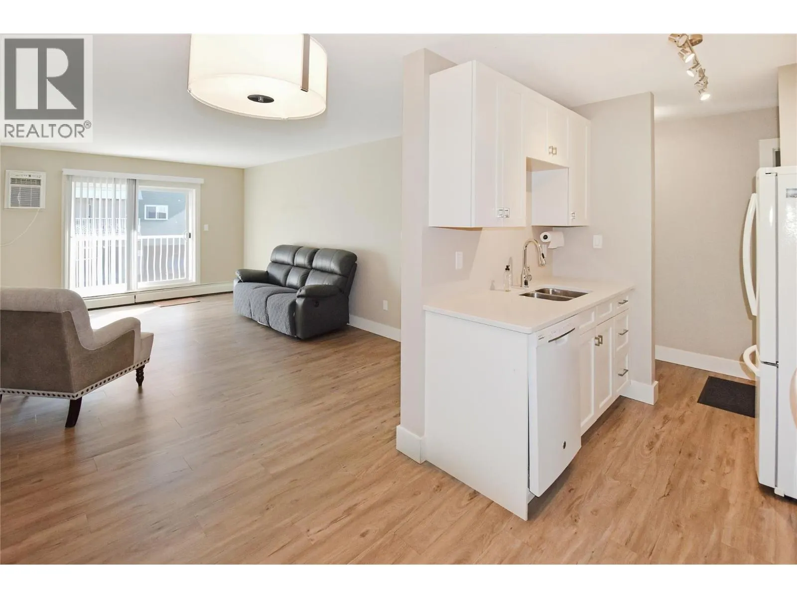 2011 2nd St N Unit# 307
